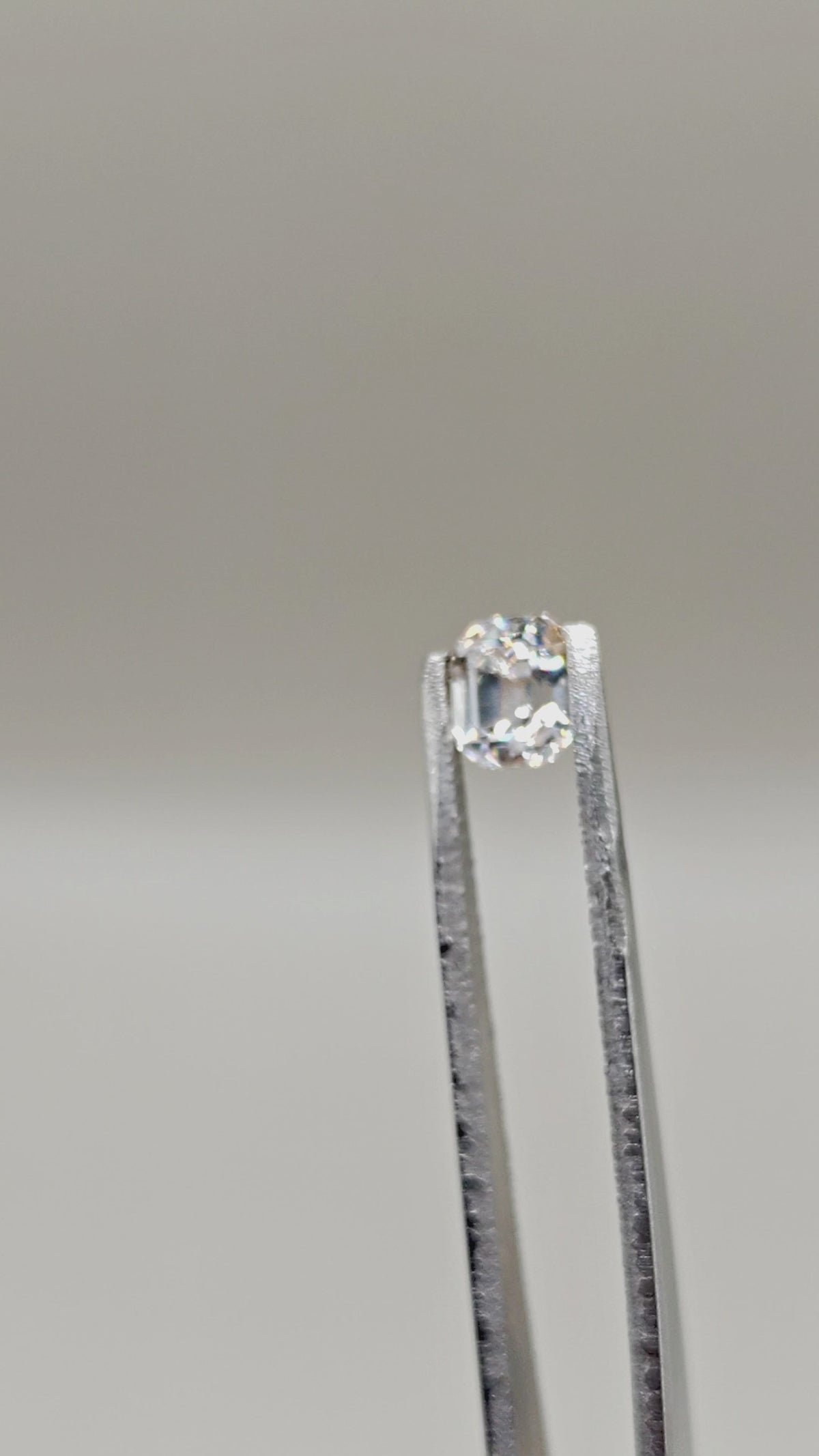 Naturlig zirkon 1,56 ct Åttkantig