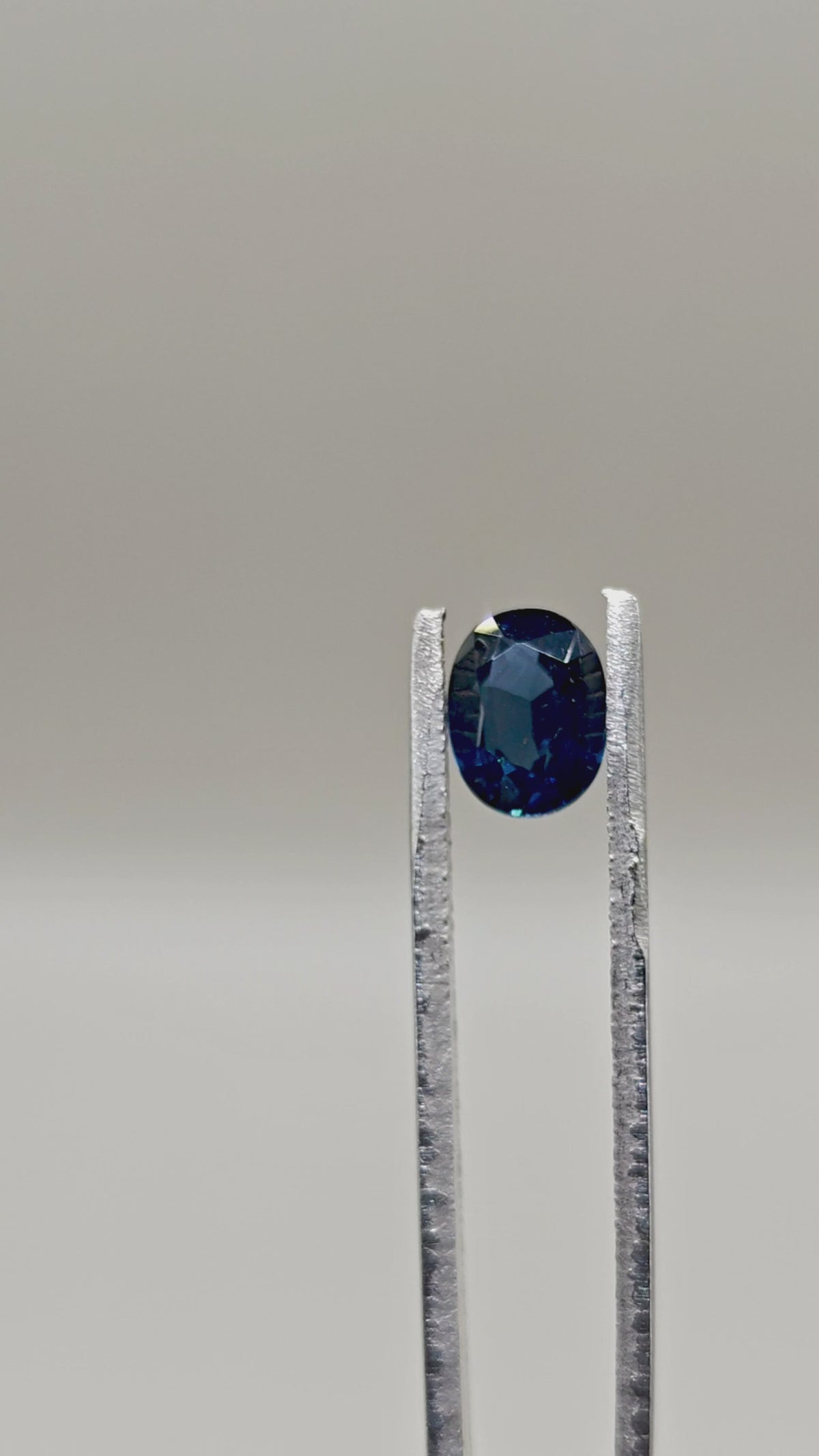 Natural Spinel 1.67 ct Oval