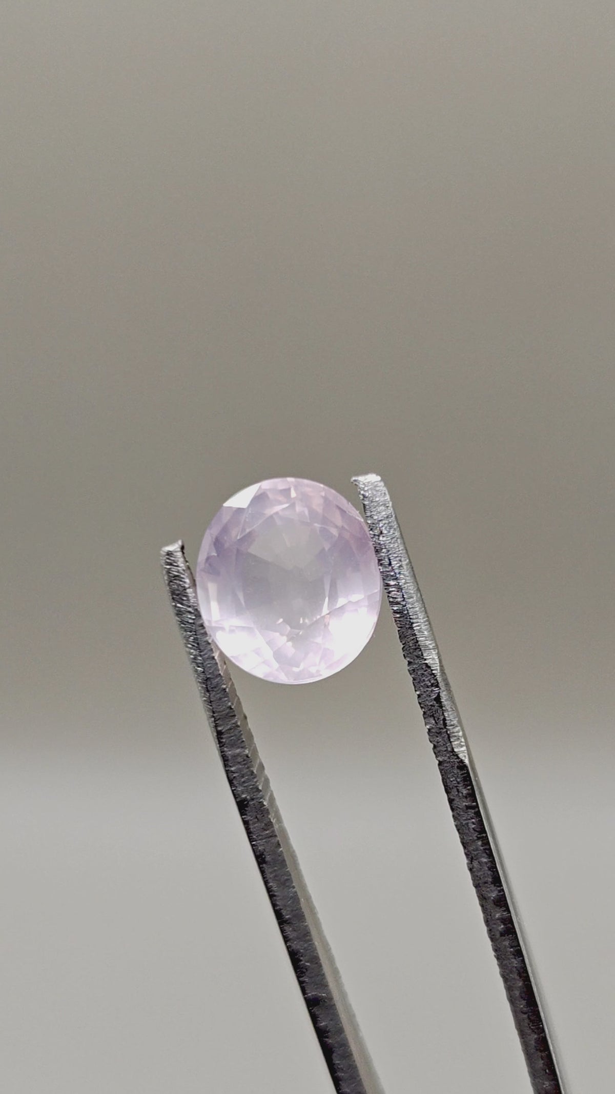 Cuarzo rosa natural 3,01 ct Oval