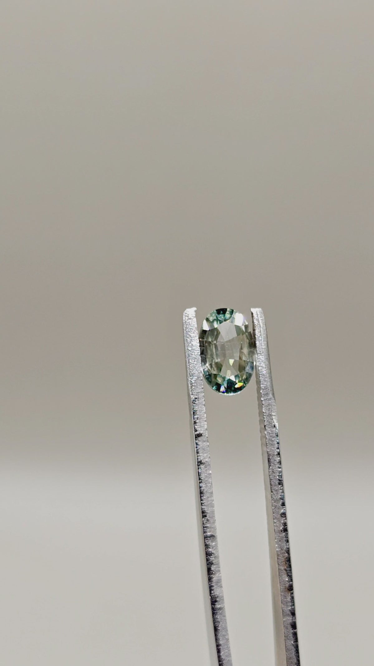 Natural Zircon 1.55 ct Oval