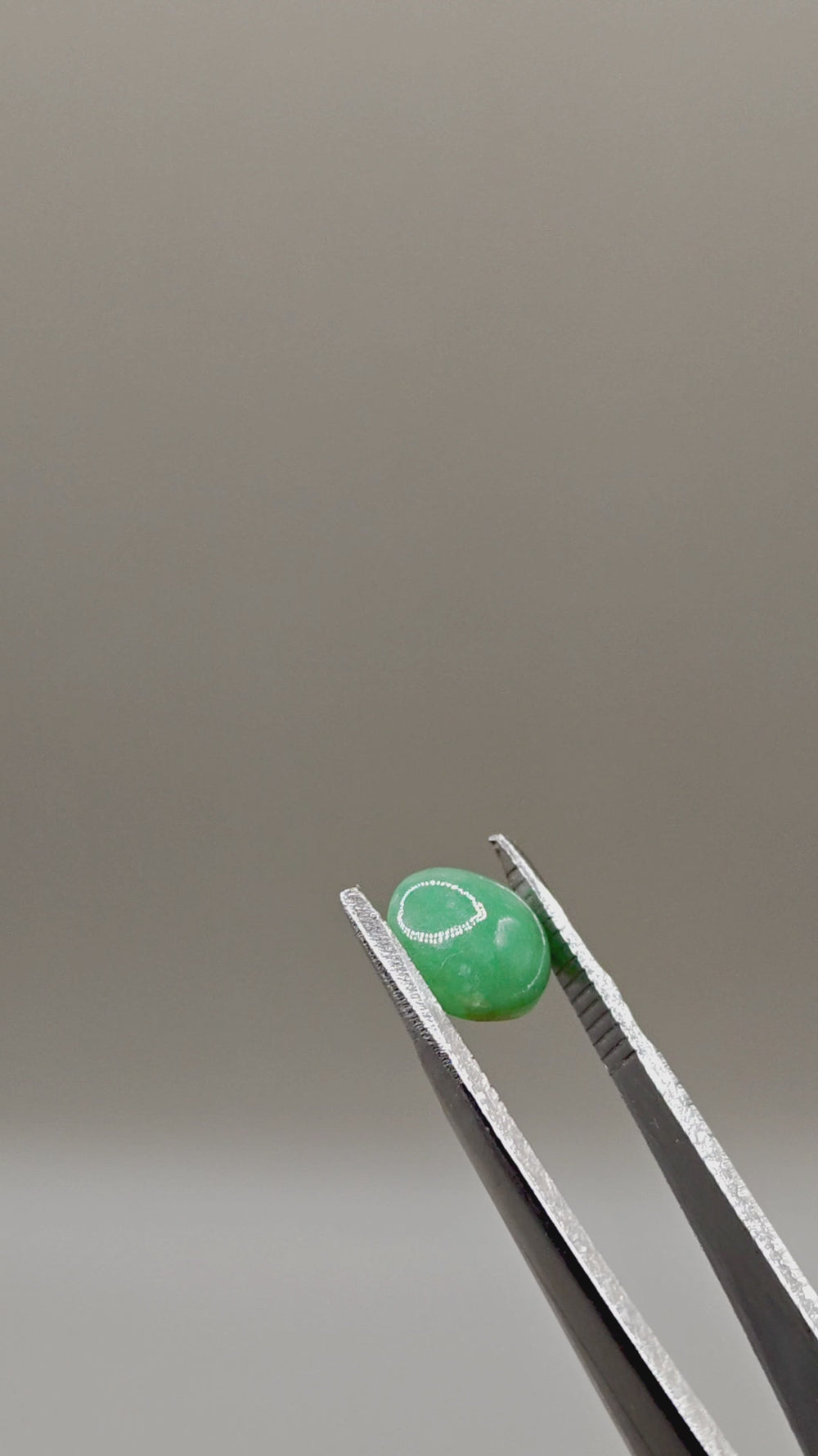 Natural Burmese Jadeite - Type A — 2.48 ct — Oval