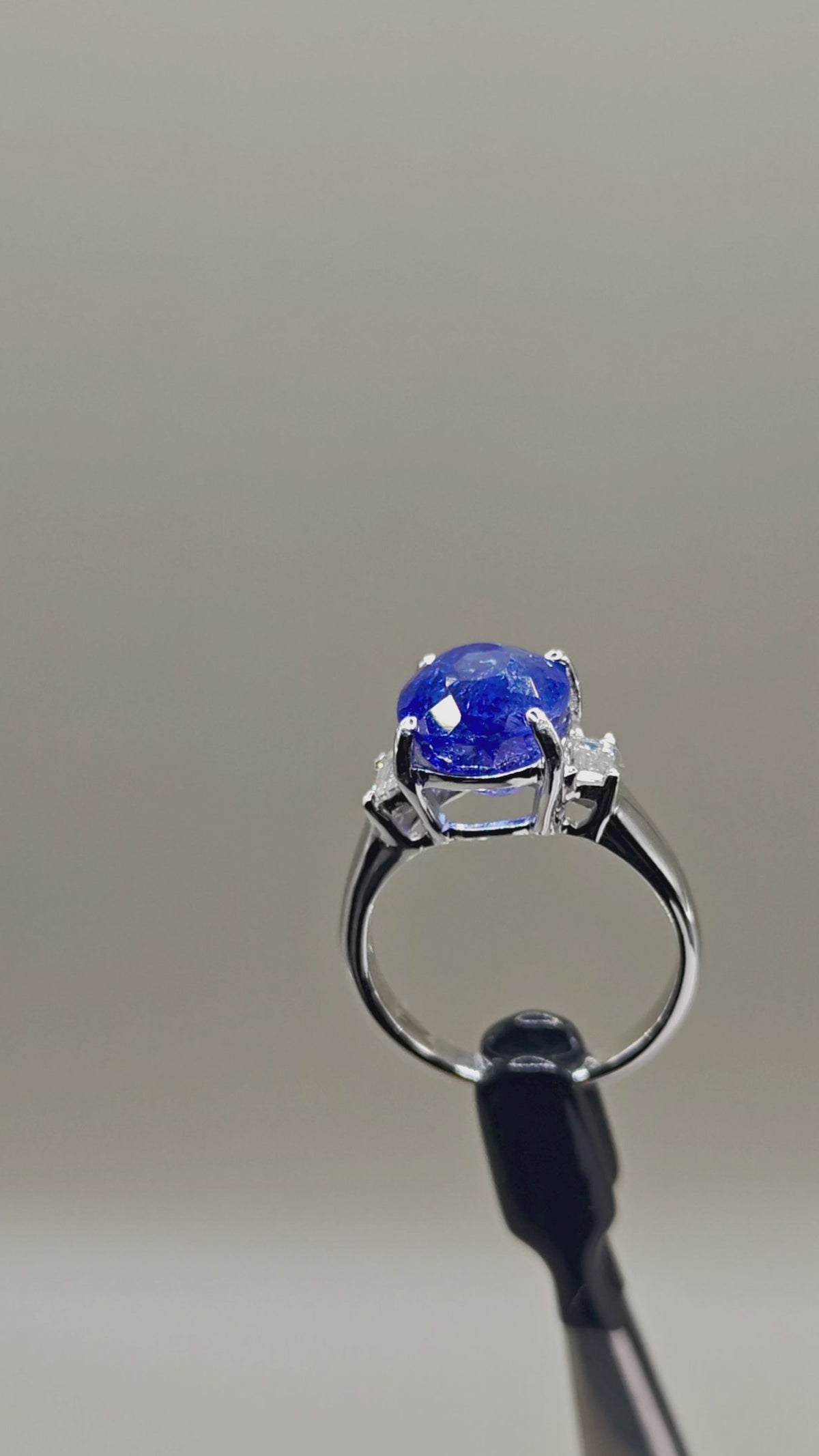 Célestine Bague en tanzanite