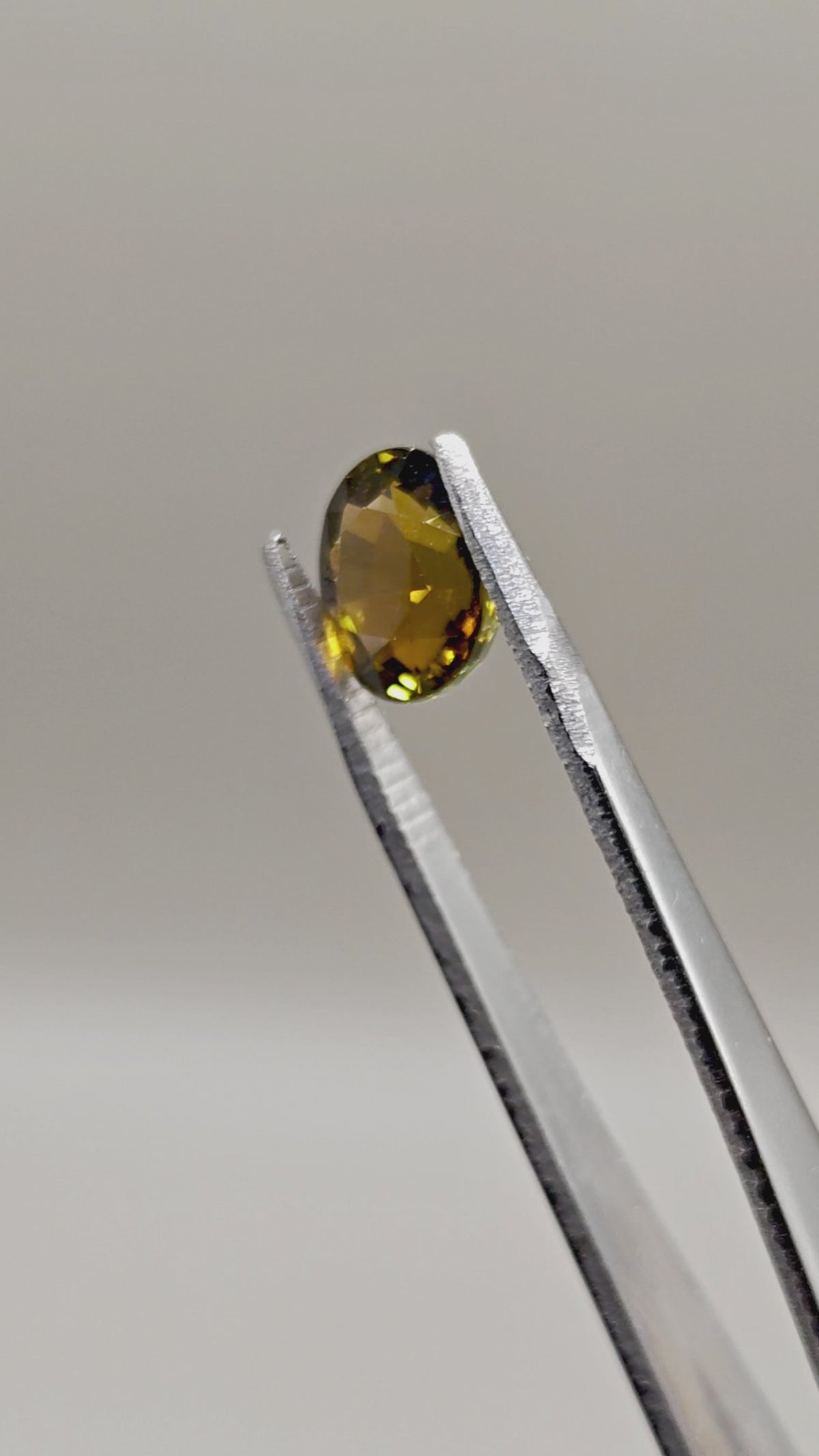 Natural Tourmaline 3.76 ct Oval