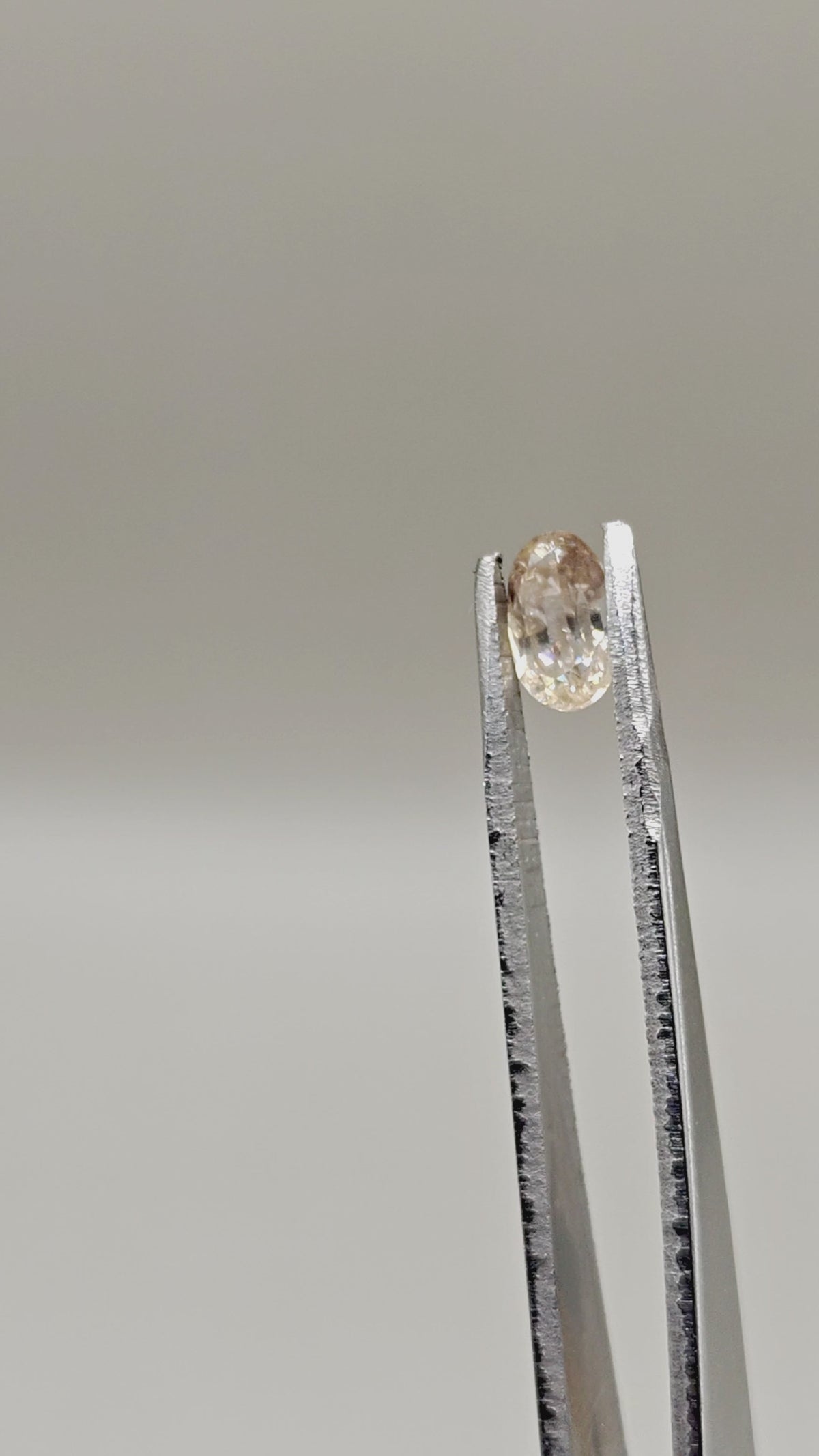 Natural Zircon 1.66 ct Oval