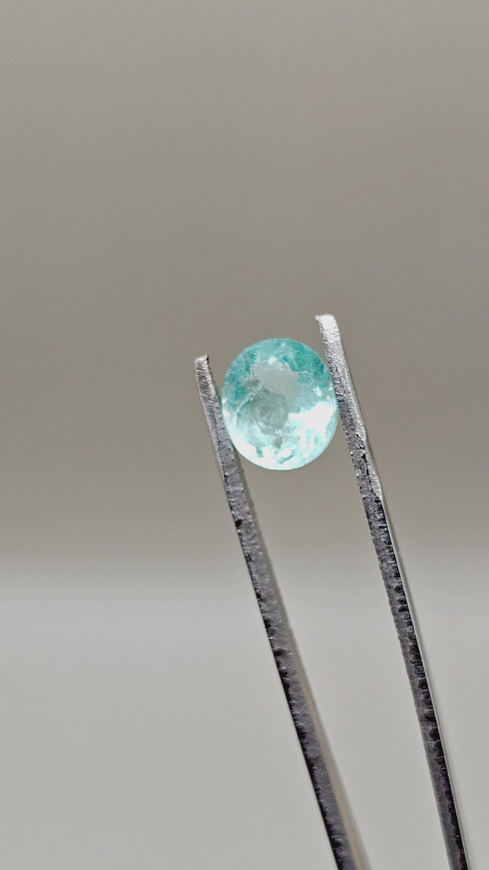 Smeraldo naturale — 2,50 ct — Ovale