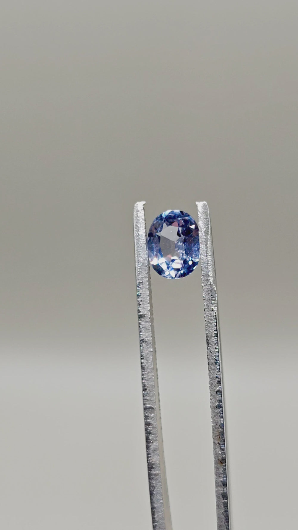 Espinela natural — 1,12 ct — Oval