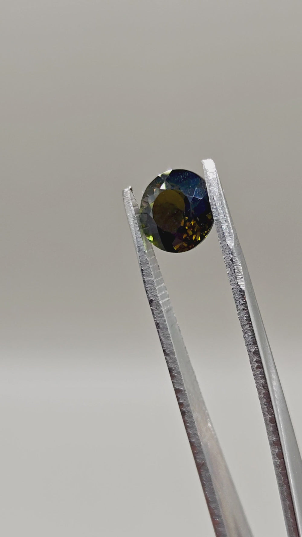 Turmalina natural — 2,53 ct — Redonda