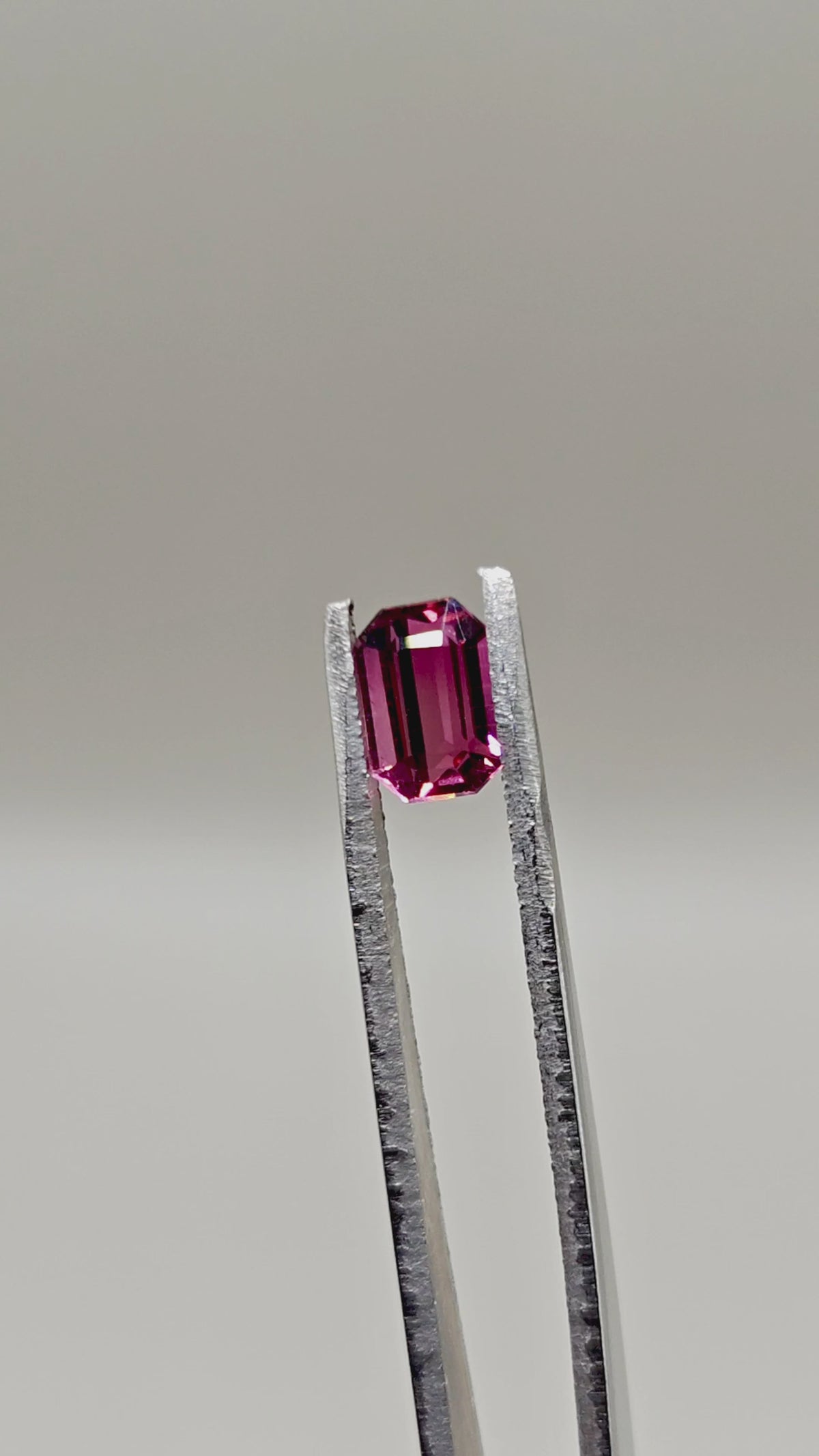 Tormalina naturale 1,85 ct Cuscino