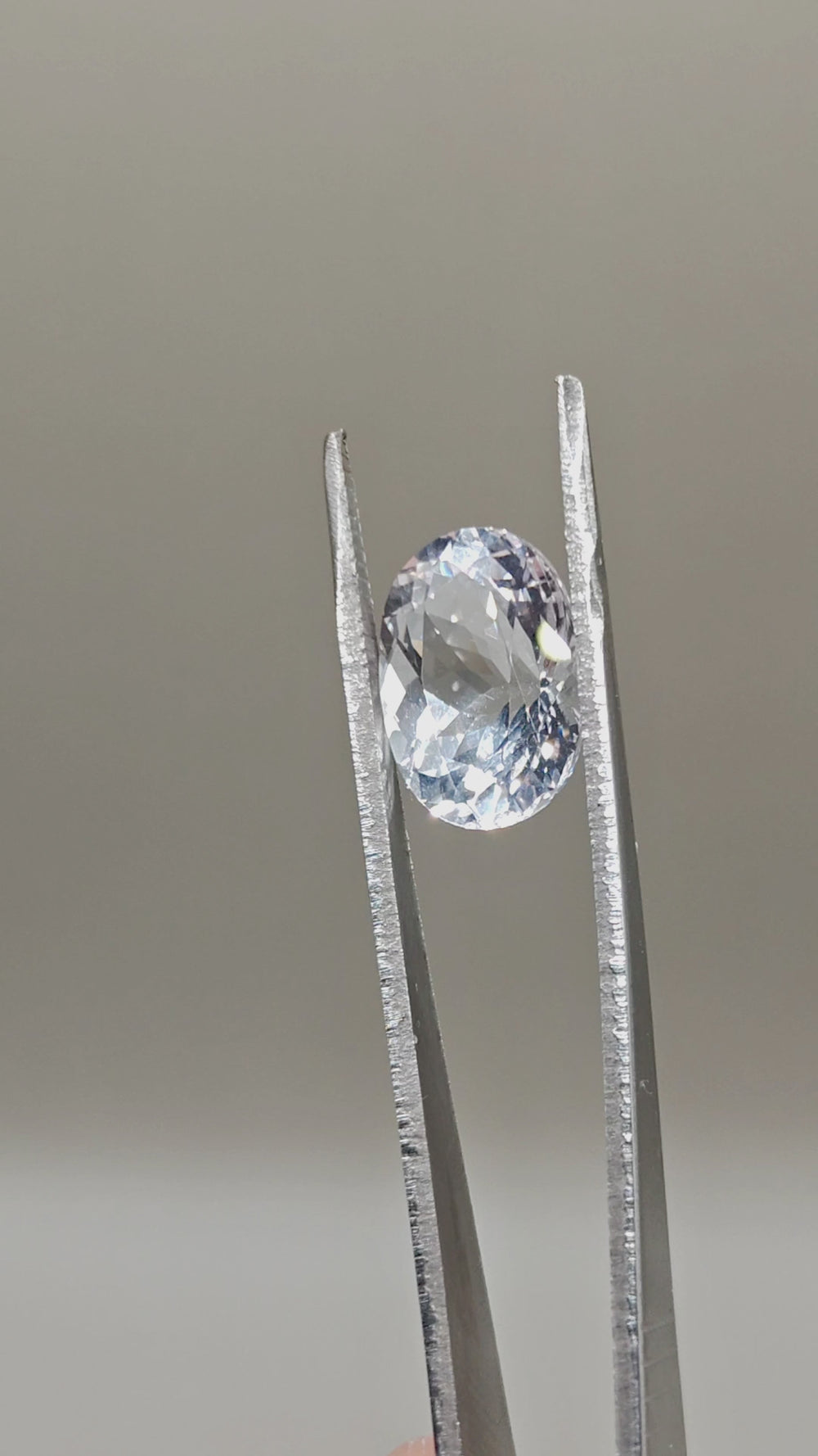 Natürlicher Goshenit — 8,40 ct — Oval