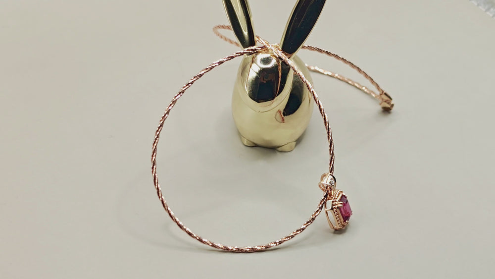 Valoria Ruby Pendant – video 4