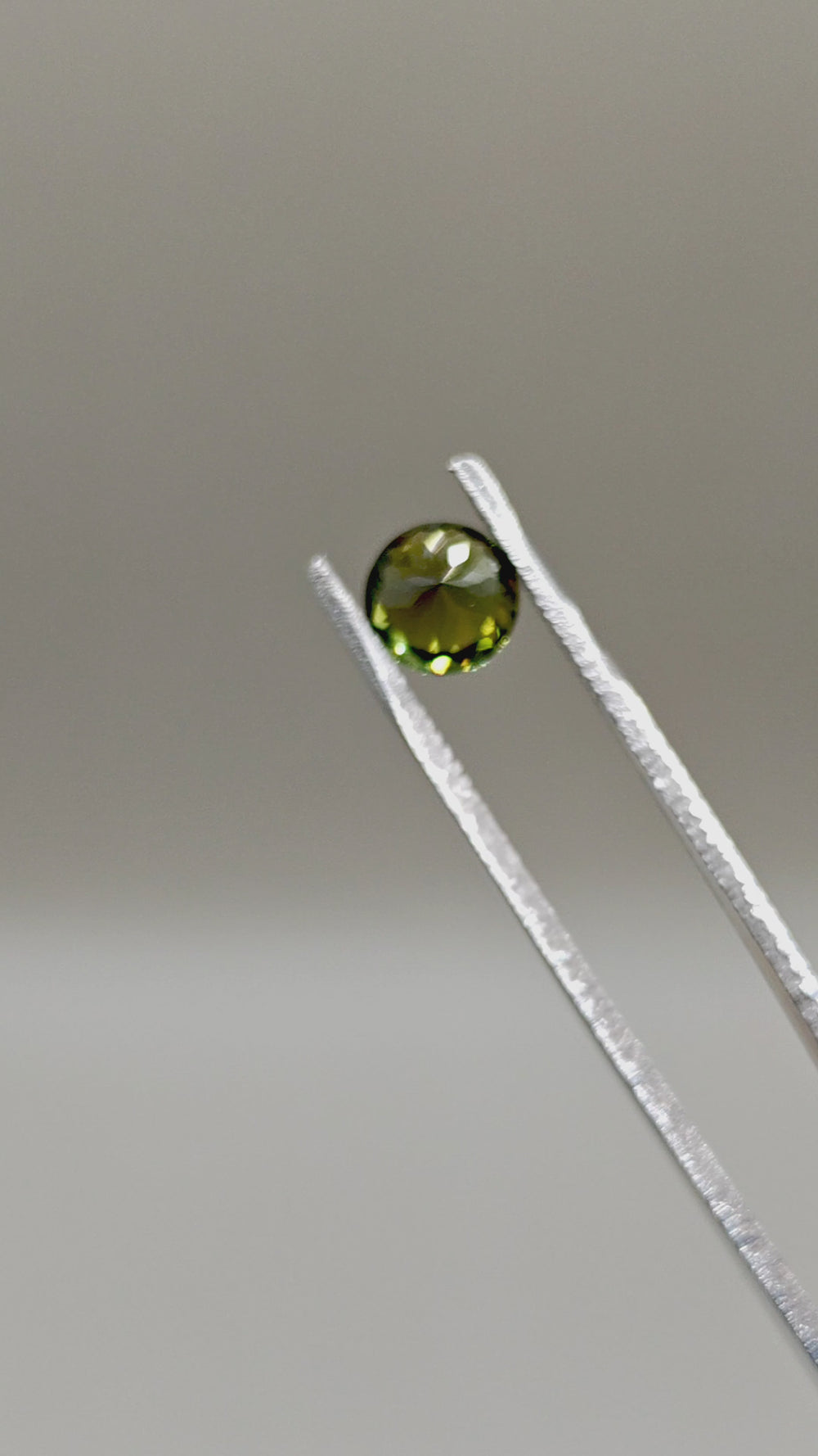 Natural Tourmaline 1.32 ct Round – video 2