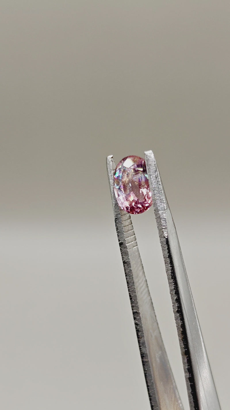 Natural Spinel 1.98 ct Oval – video