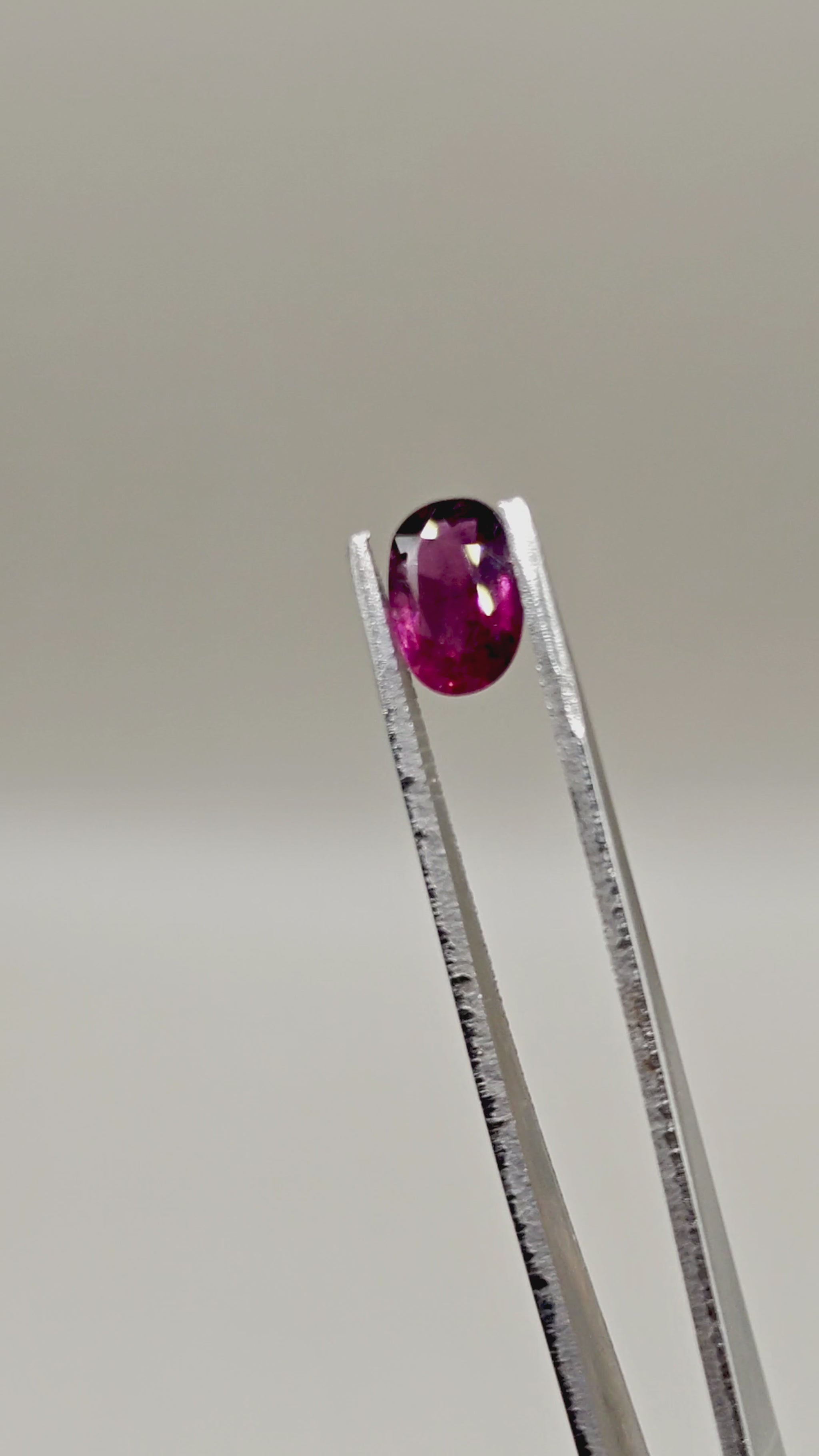 Natural Tourmaline 2.00 ct Oval – video