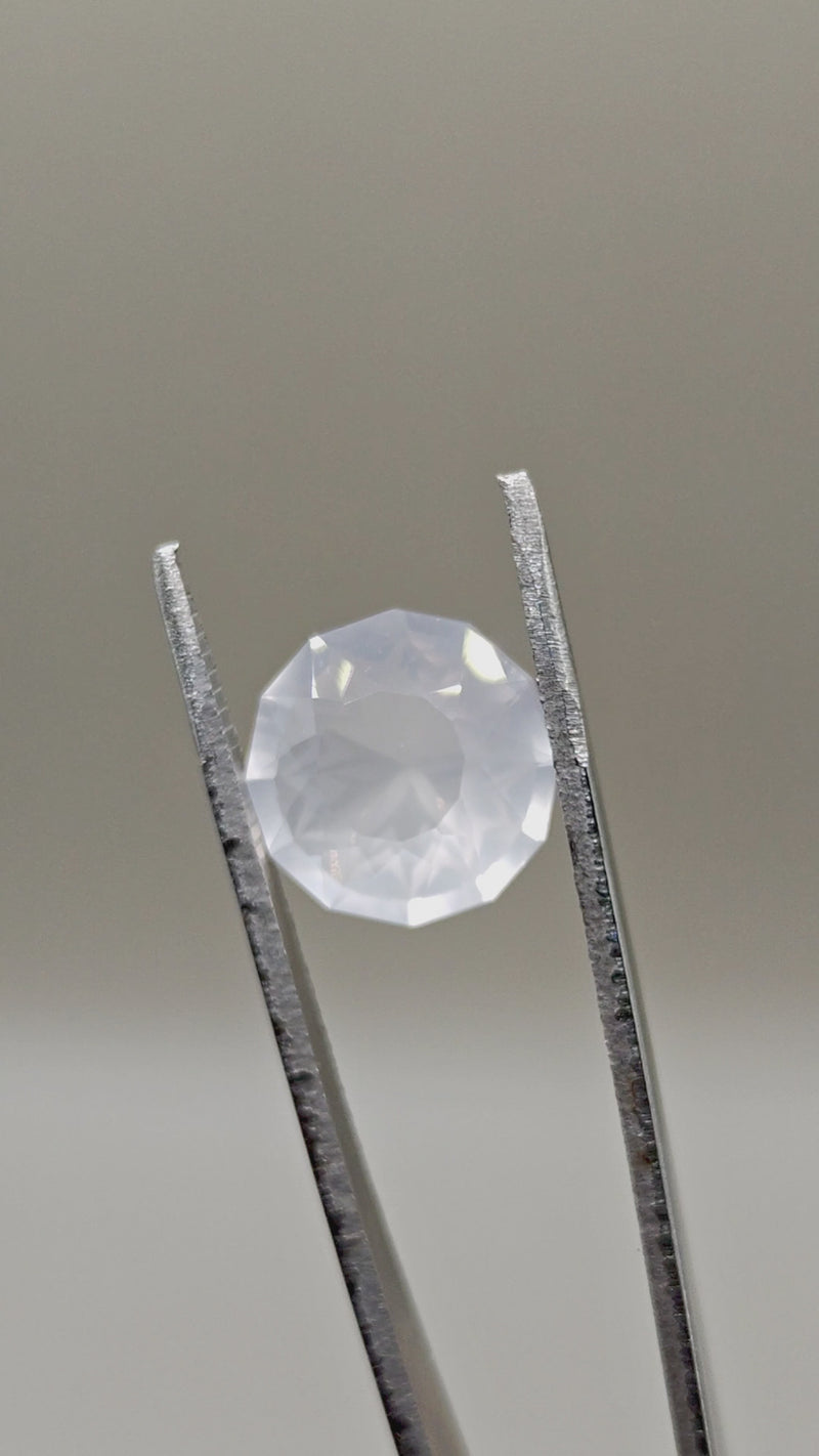 Natural Milky Quartz 6.54 ct Fancy Round – video
