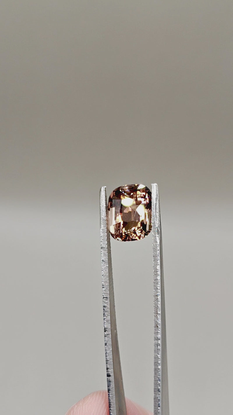 Natural Tourmaline — 5.83 ct — Cushion
