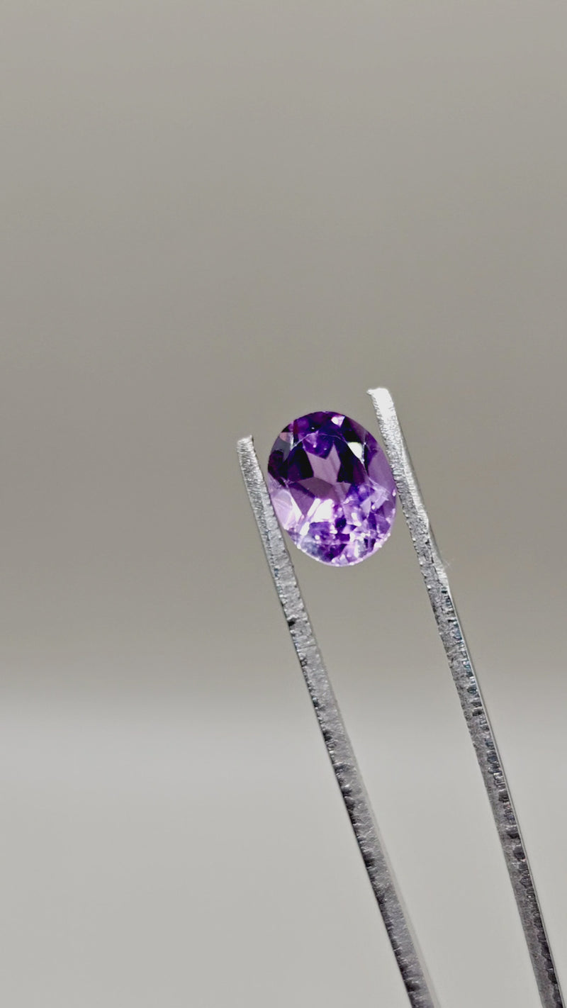 Natural Amethyst — 2.99 ct — Oval