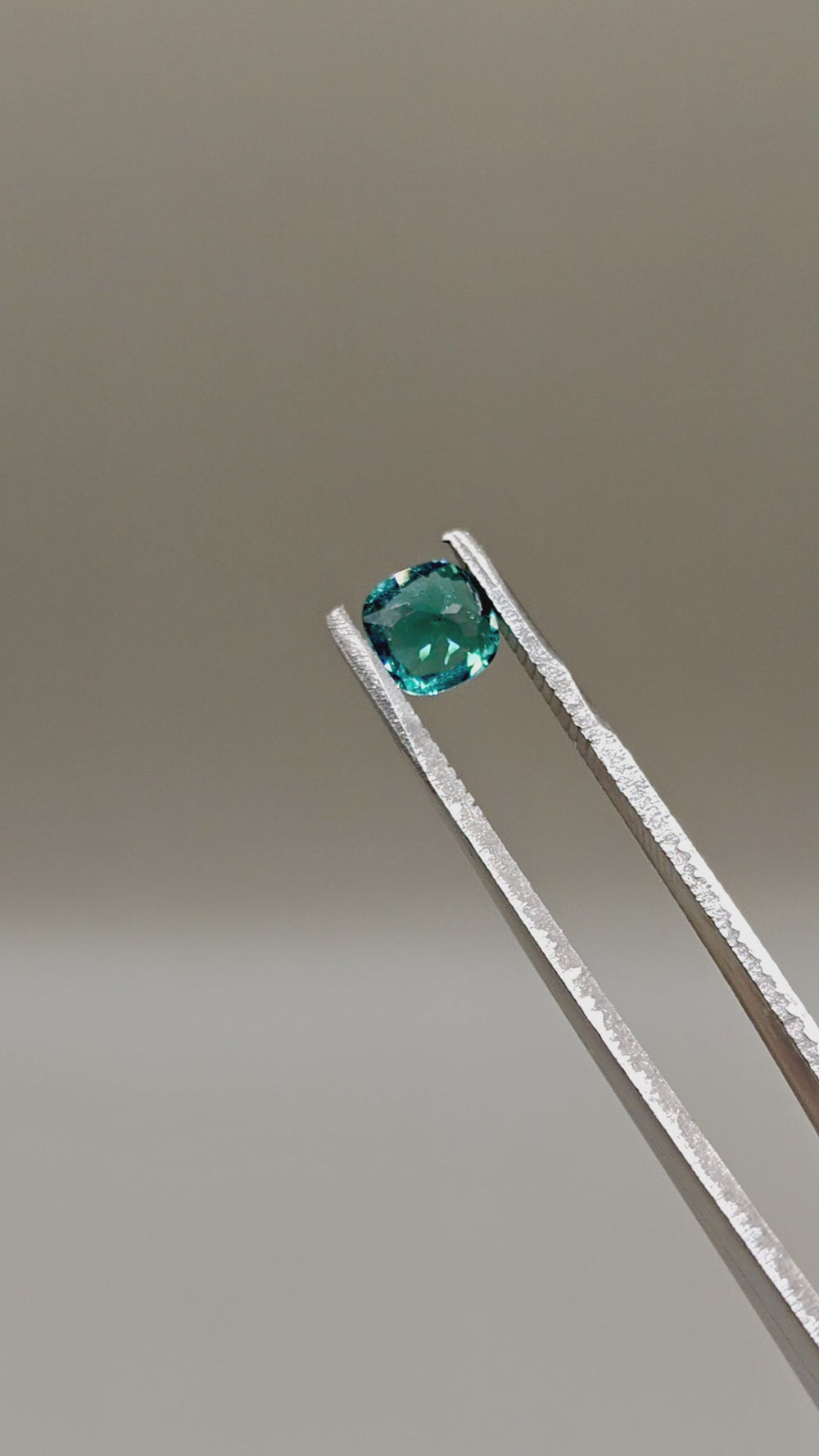 Natural Tourmaline 1.16 ct Cushion – video 2