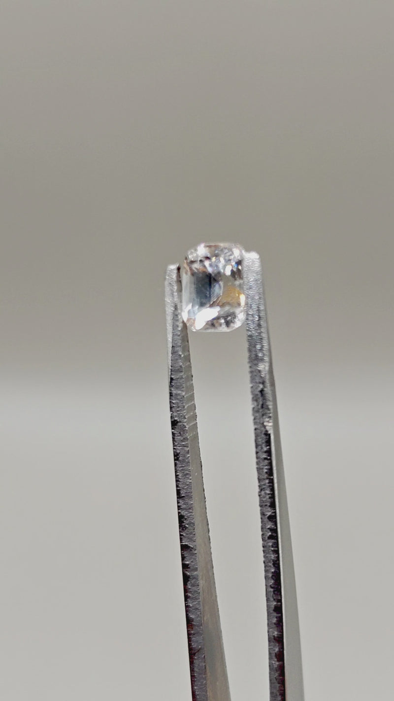 Natural Zircon 1.99 ct Cushion – video