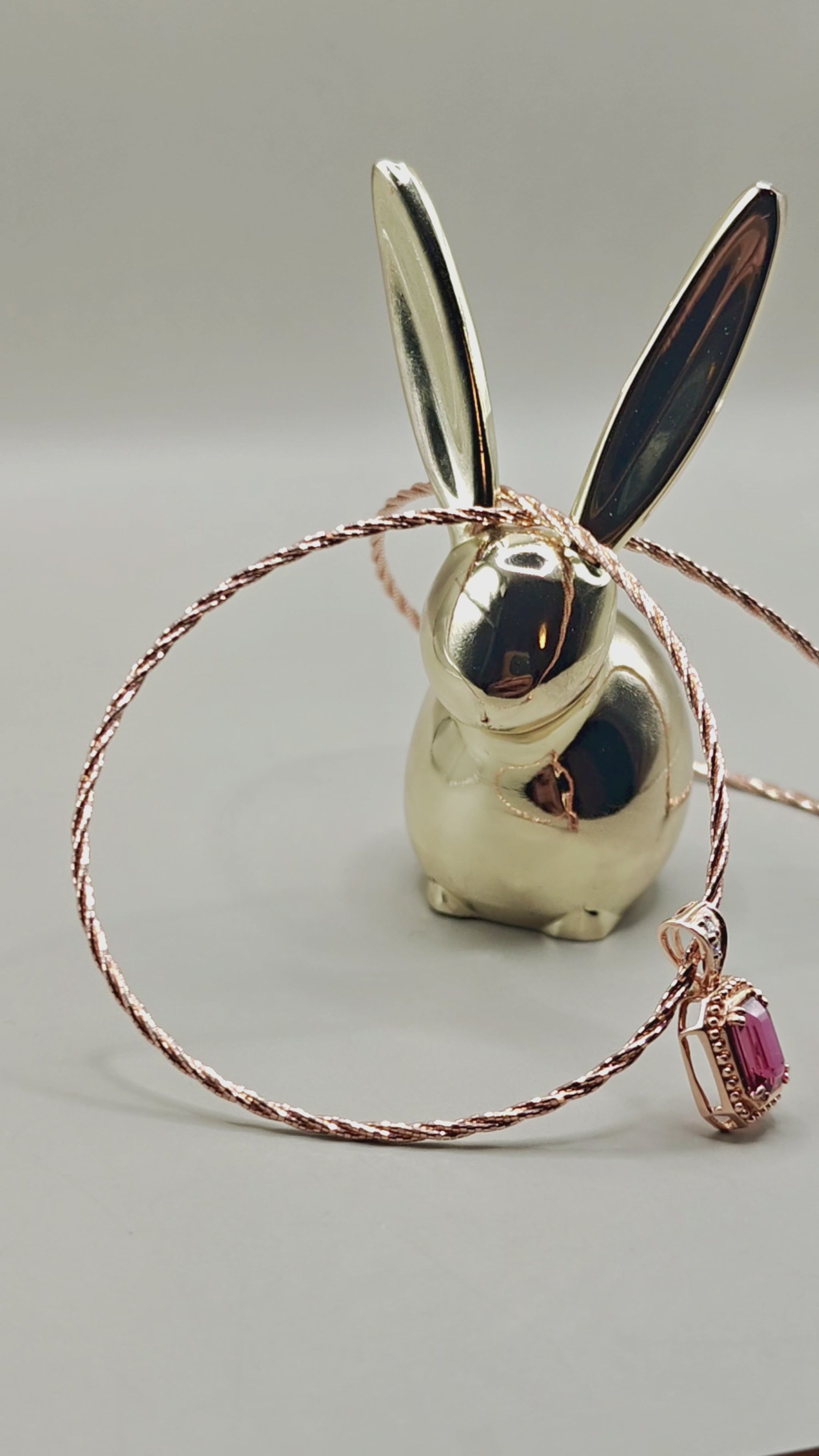 Valoria Ruby Pendant – video 3