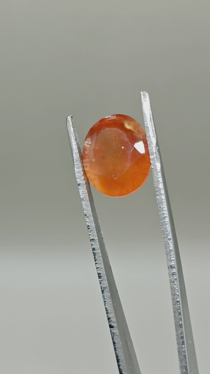 Natural Grossular 12.41 ct Oval – video