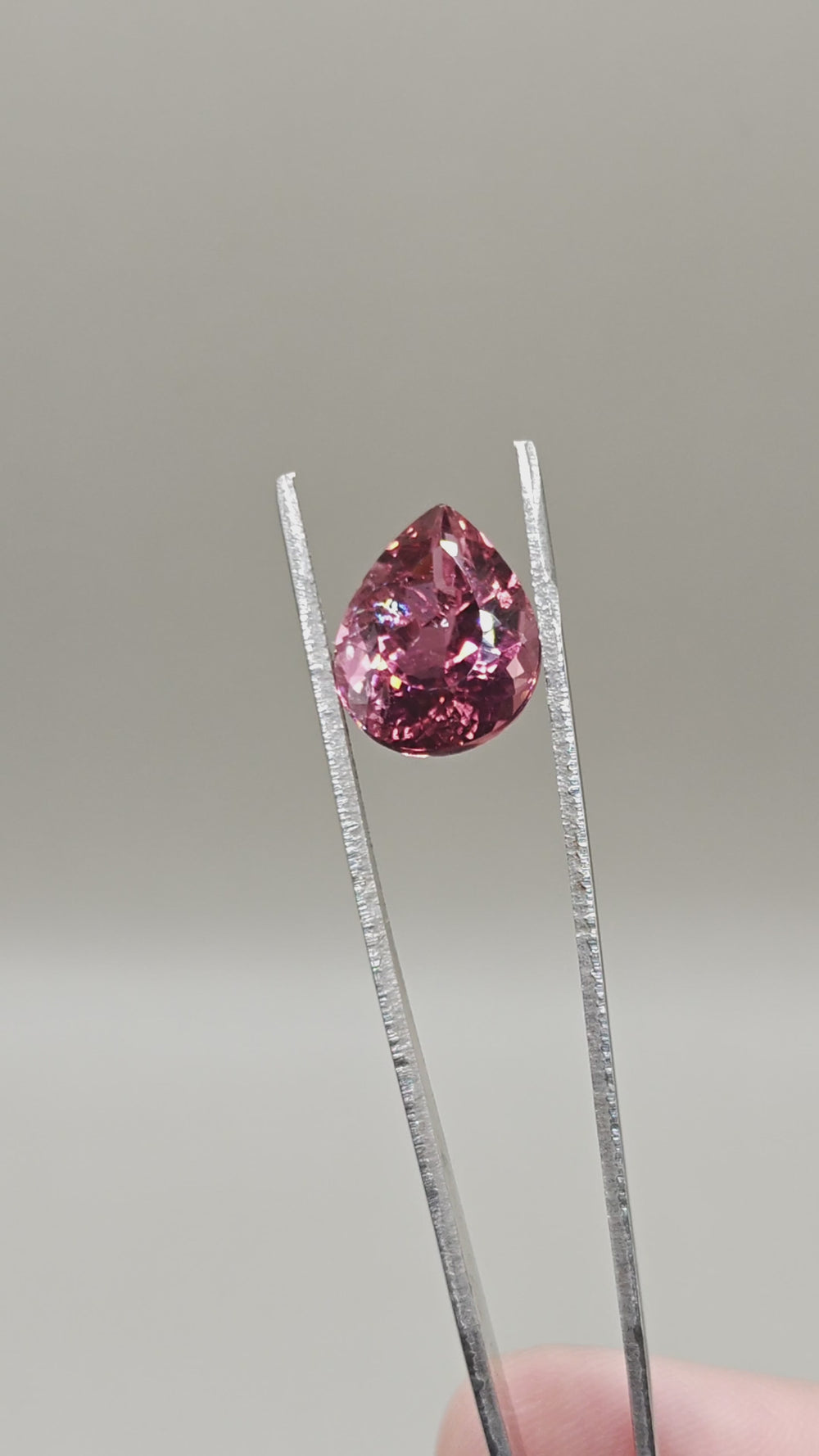 Natural Lotus Color Tourmaline 11.78 ct Pear – video 2