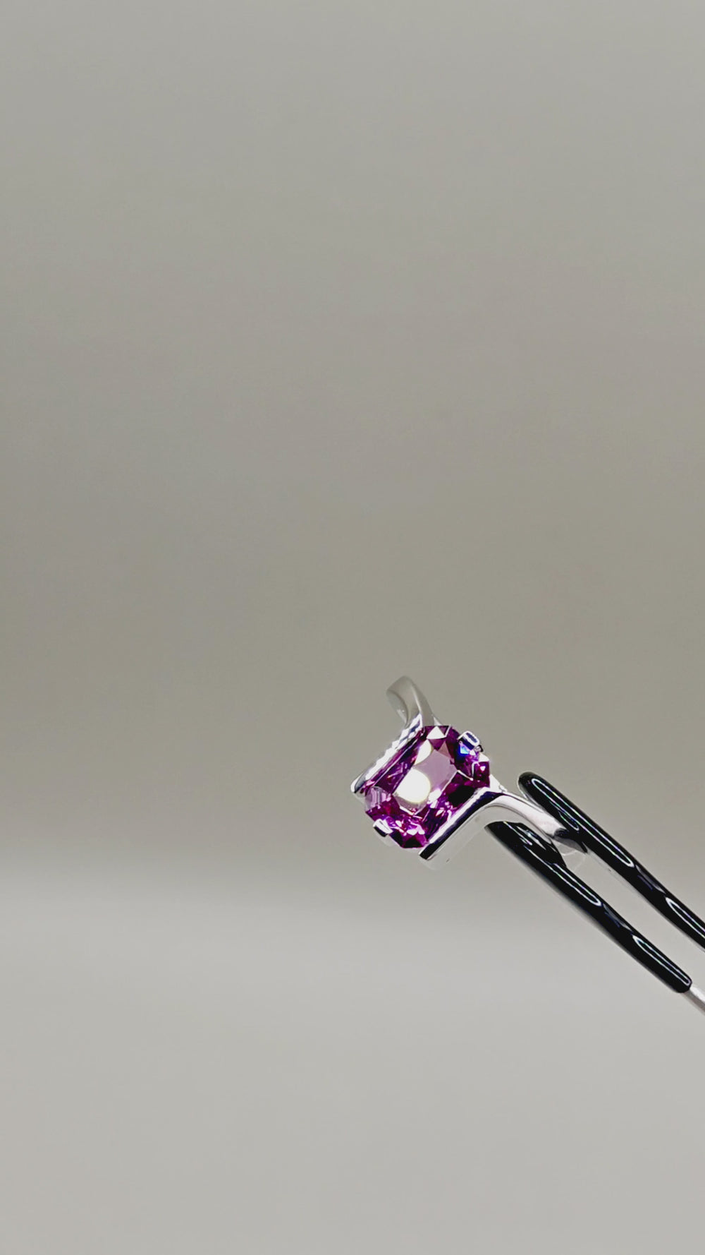 Avale Rhodolite Ring – video
