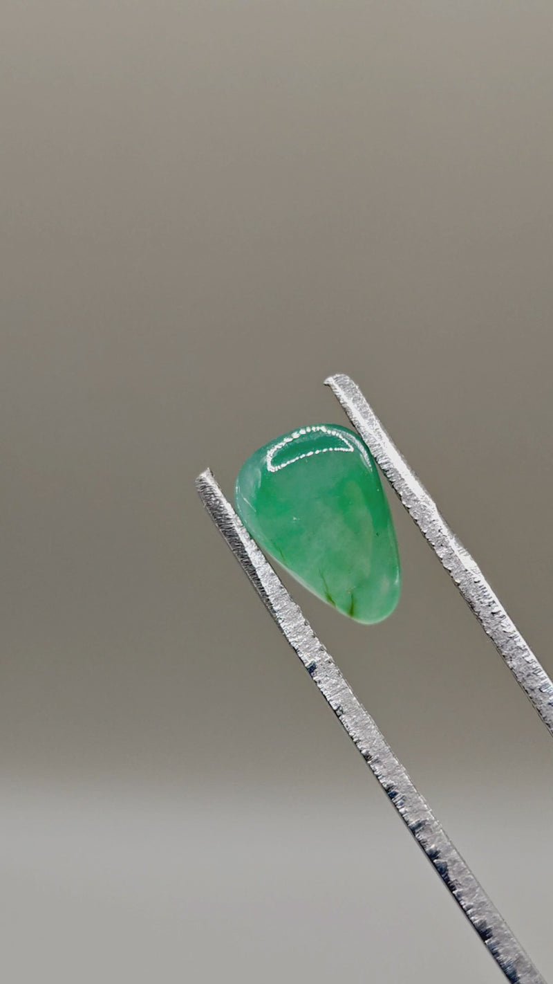 Natural Burmese Jadeite - Type A — 4.11 ct — Pear