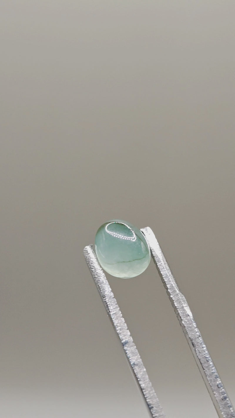 Natural Jadeite Type A 2.02 ct Oval – video