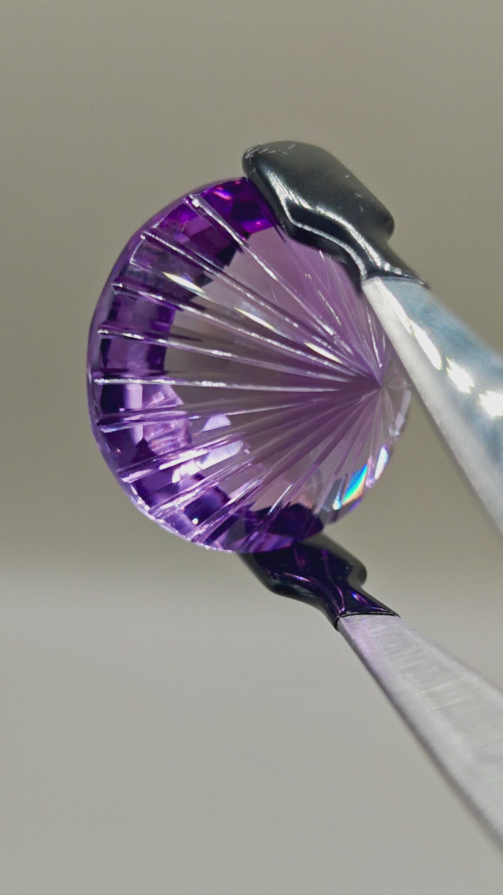 Natural Amethyst 45.76 ct Round – video 2