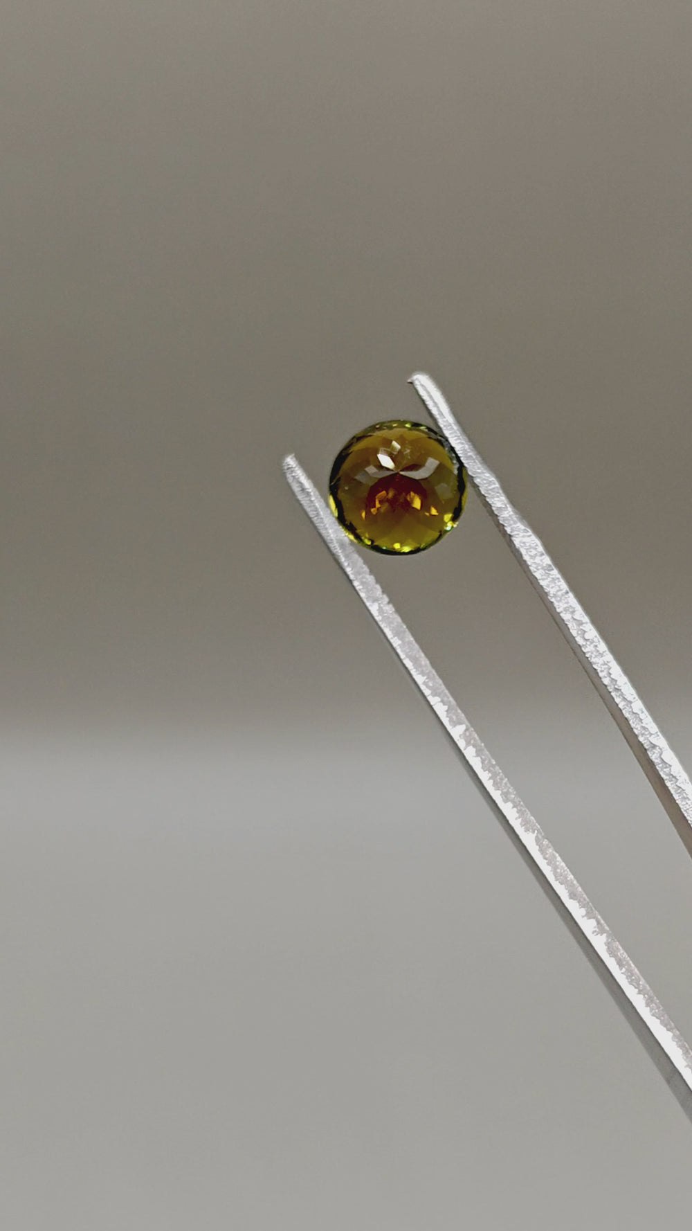 Natural Tourmaline 3.17 ct Round – video 2