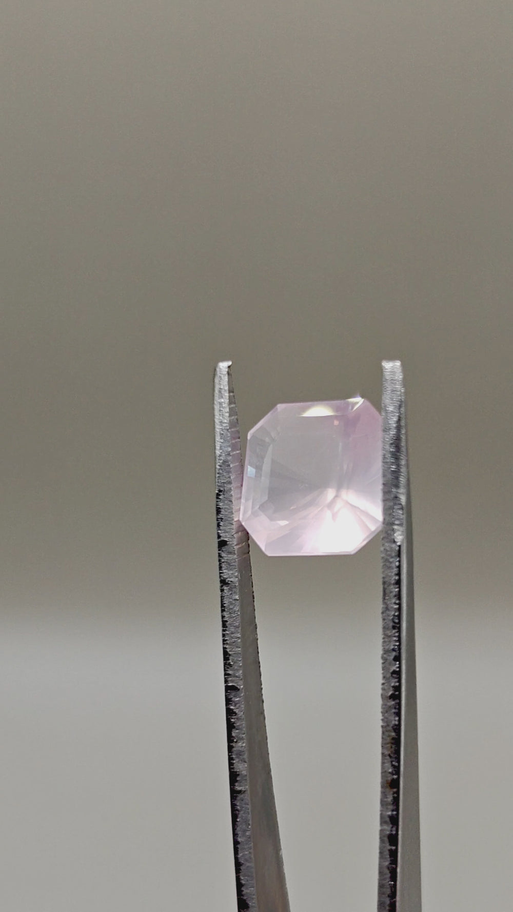 Natural Rose Quartz 5.12 ct Octagonal – video