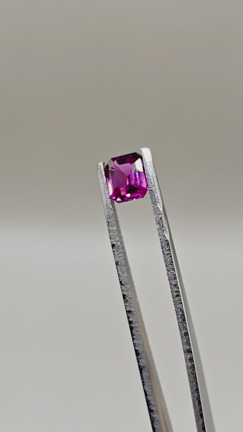 Rodolita natural — 1,80 ct — Octagonal