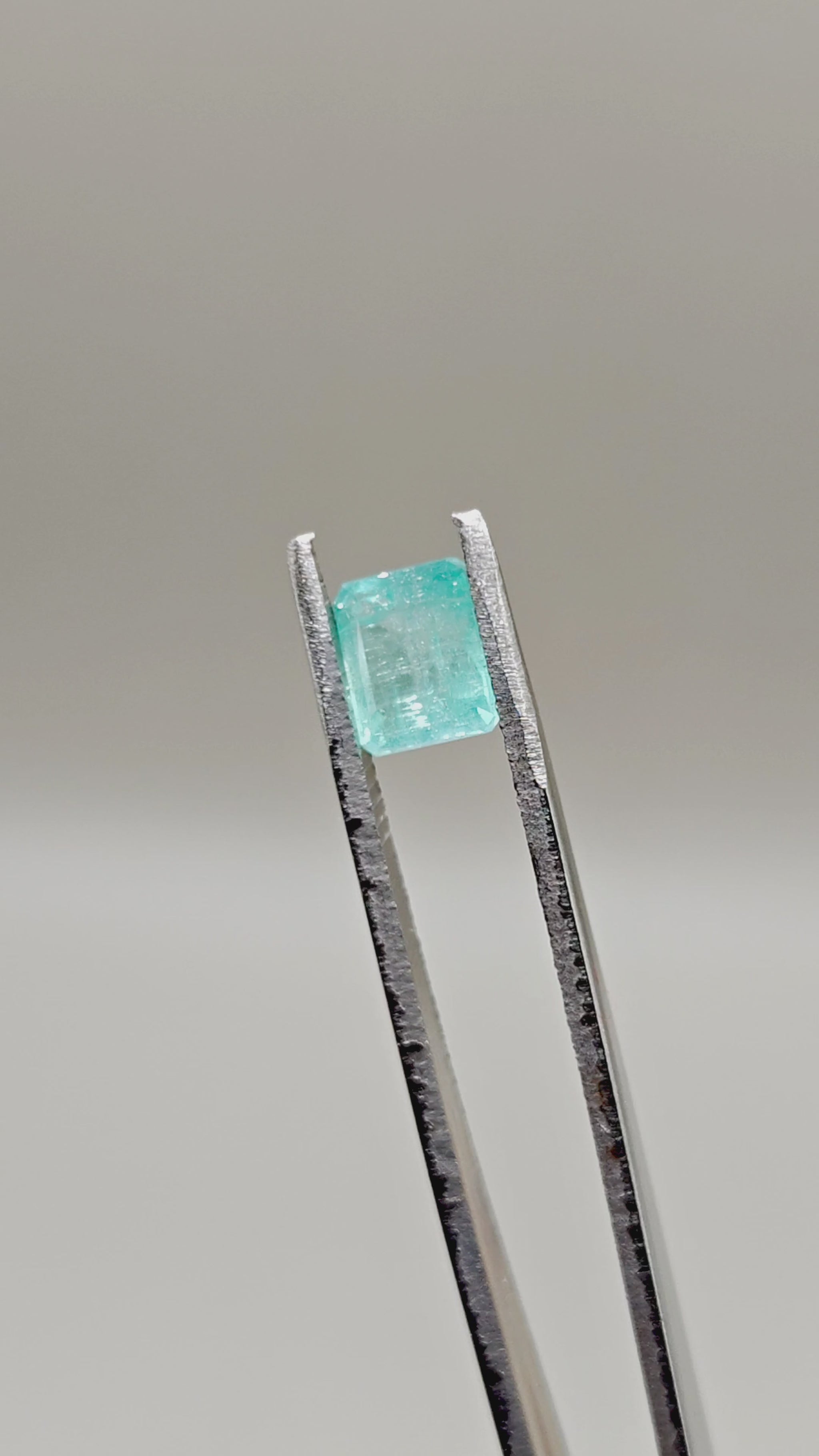 Natural Emerald 1.86 ct Octagonal – video