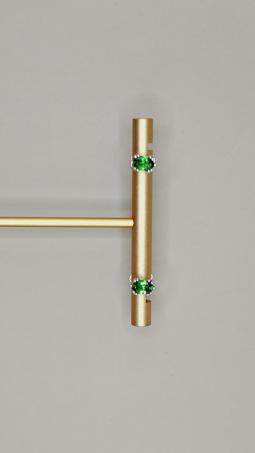 Tavira Tsavorite Stud Earrings – video 2