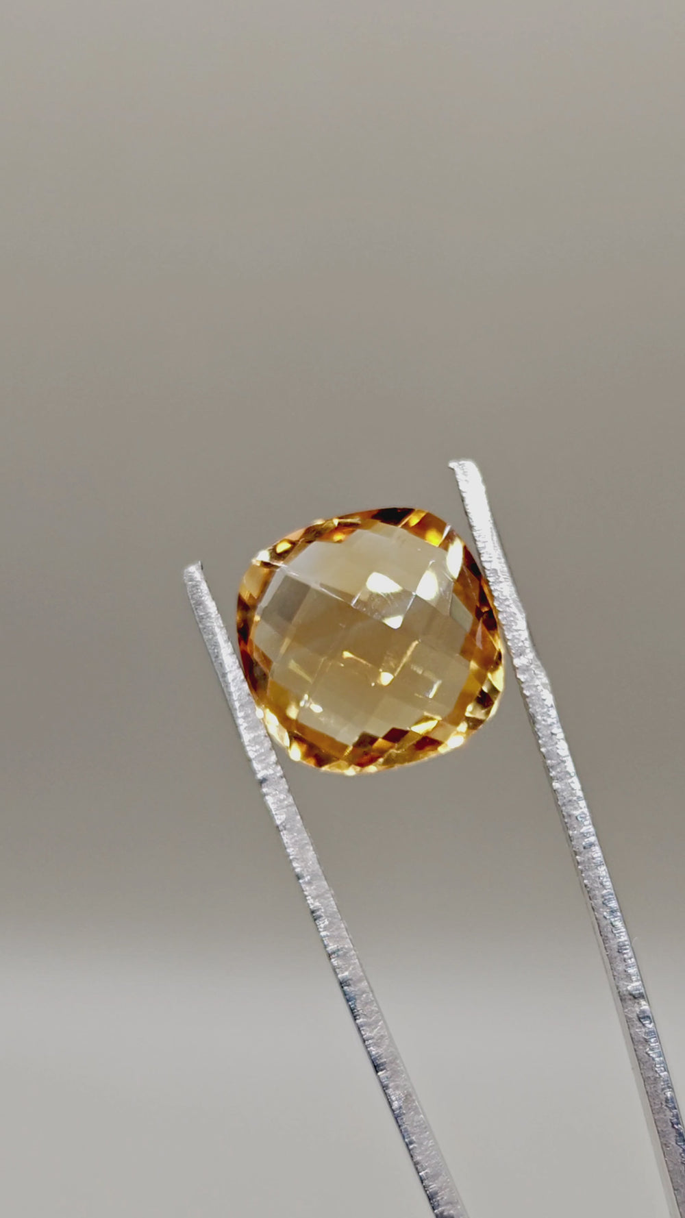 Natural Citrine 8.53 ct Cushion – video 2