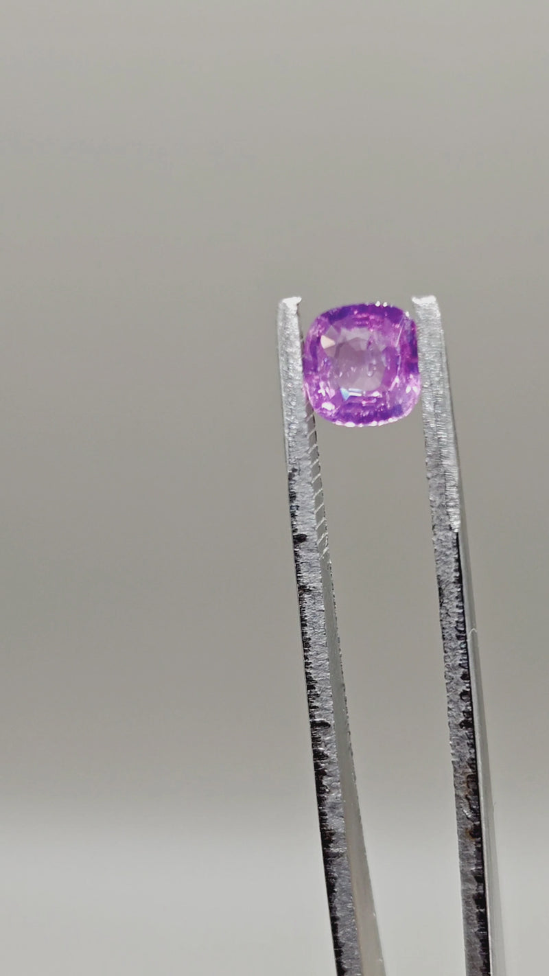 Natural Unheated Padparadscha Sapphire 1.00 ct Cushion – video