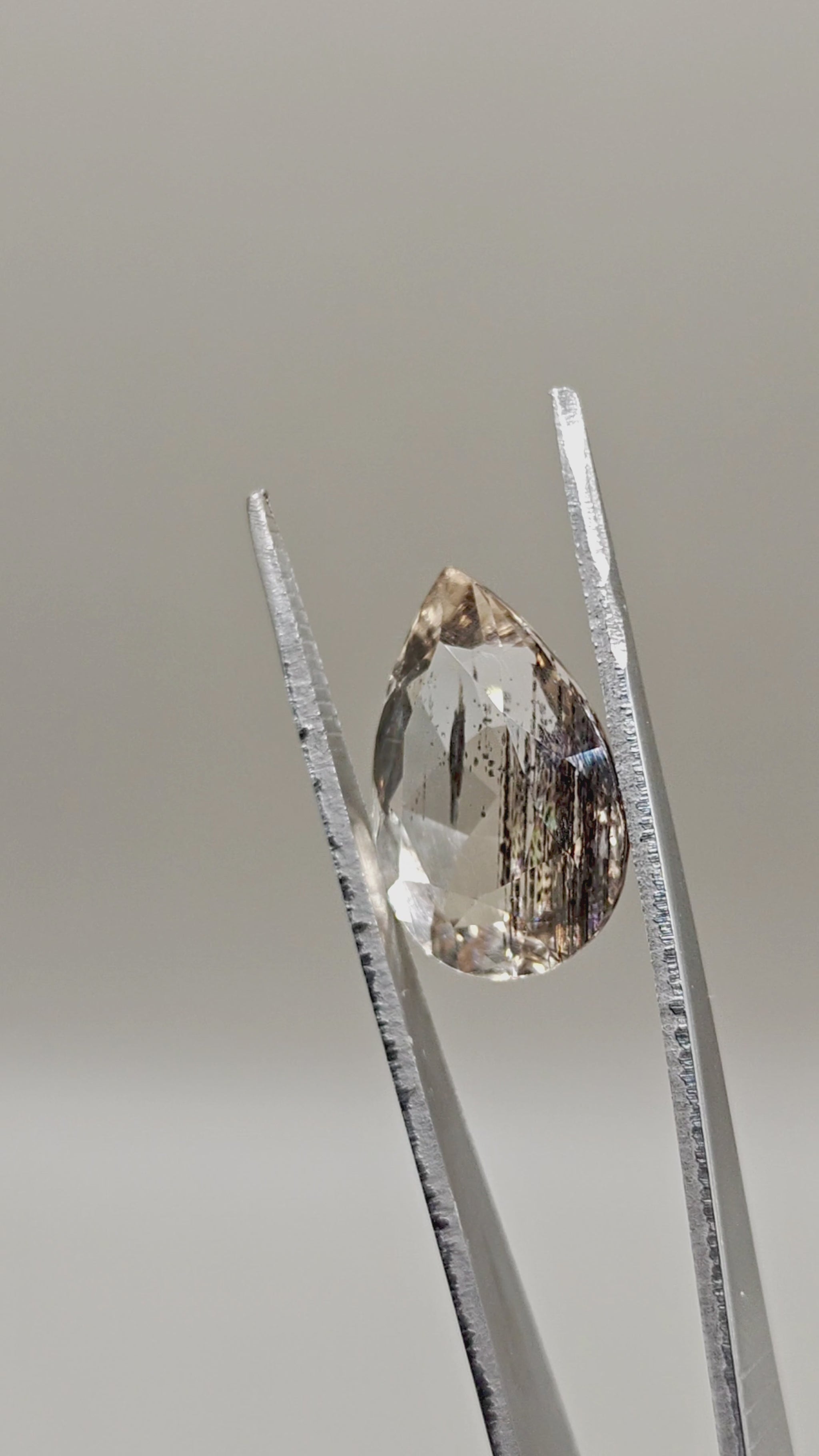 Natural Scapolite 14.98 ct Pear – video