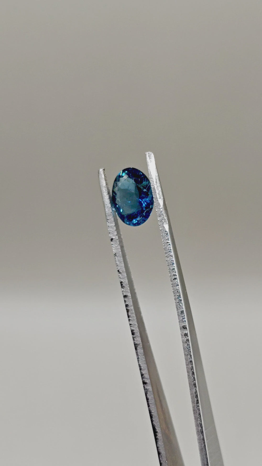 Natural Indicolite Tourmaline 2.30 ct Oval – video