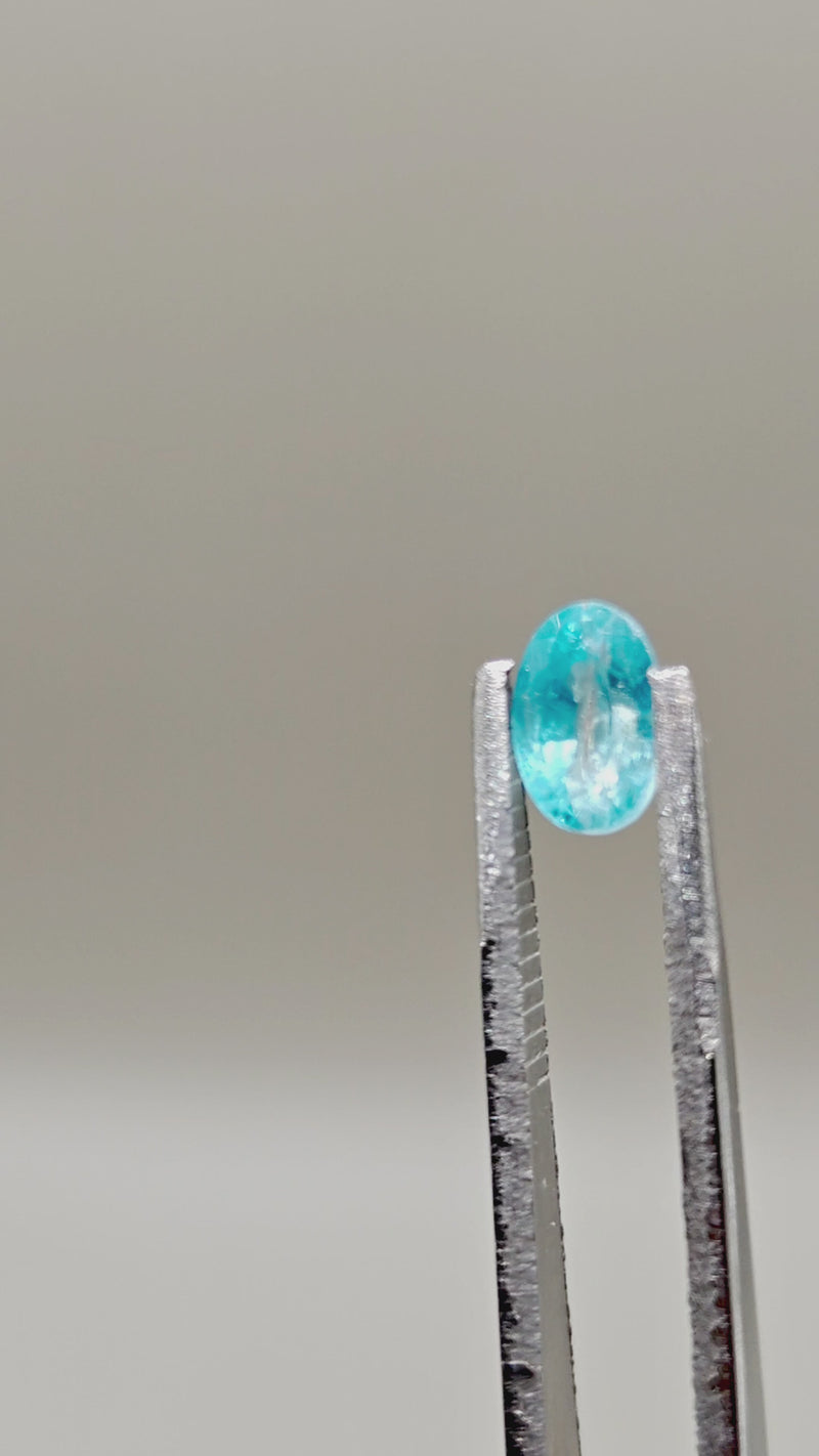Natural Zircon 1.77 ct Oval – video