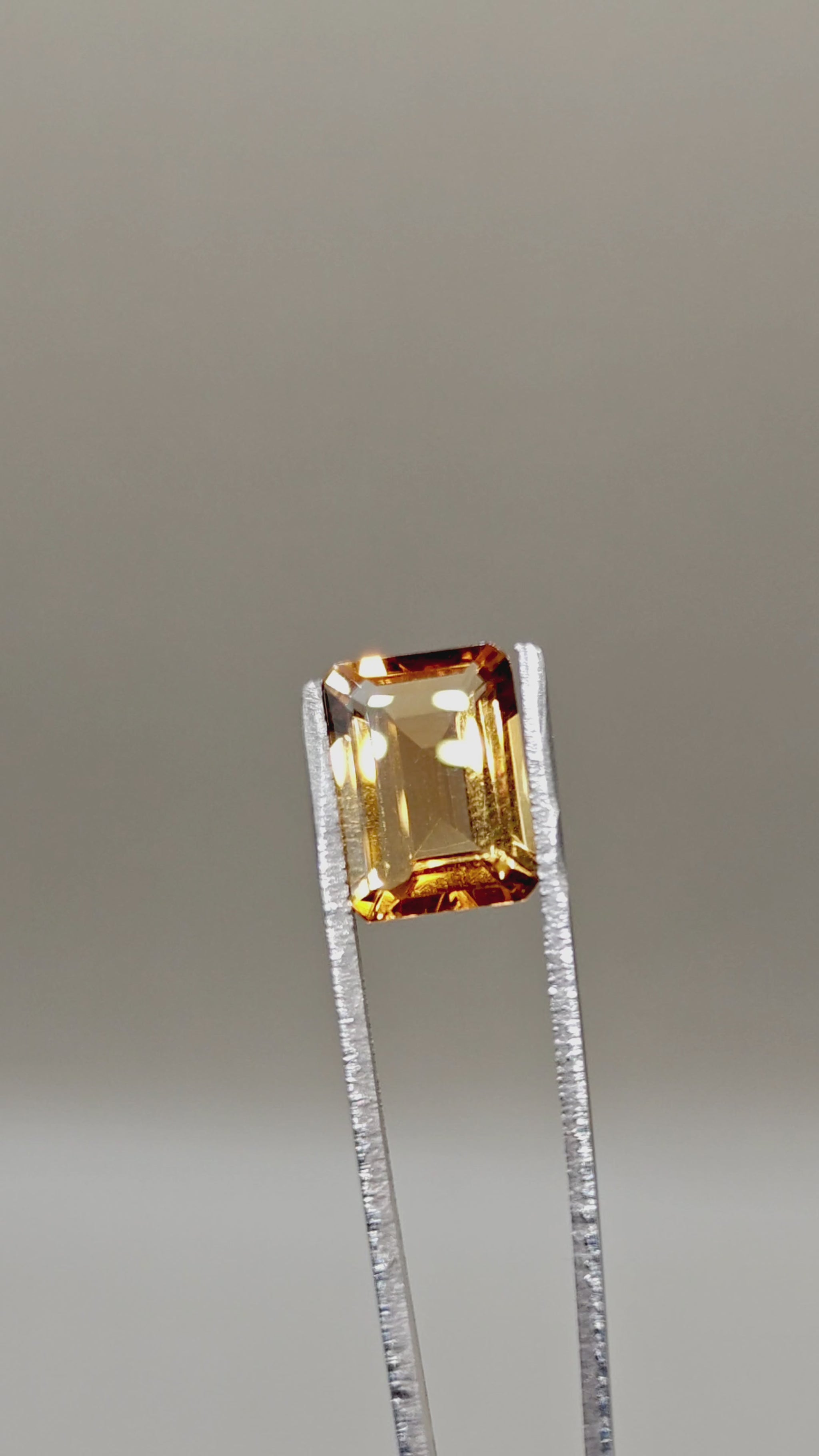 Natural Citrine 5.88 ct Octagonal – video