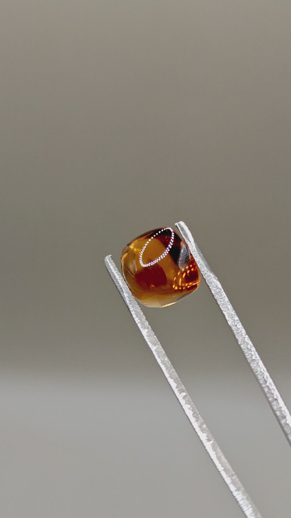 Natural Citrine 6.67 ct Sugarloaf – video