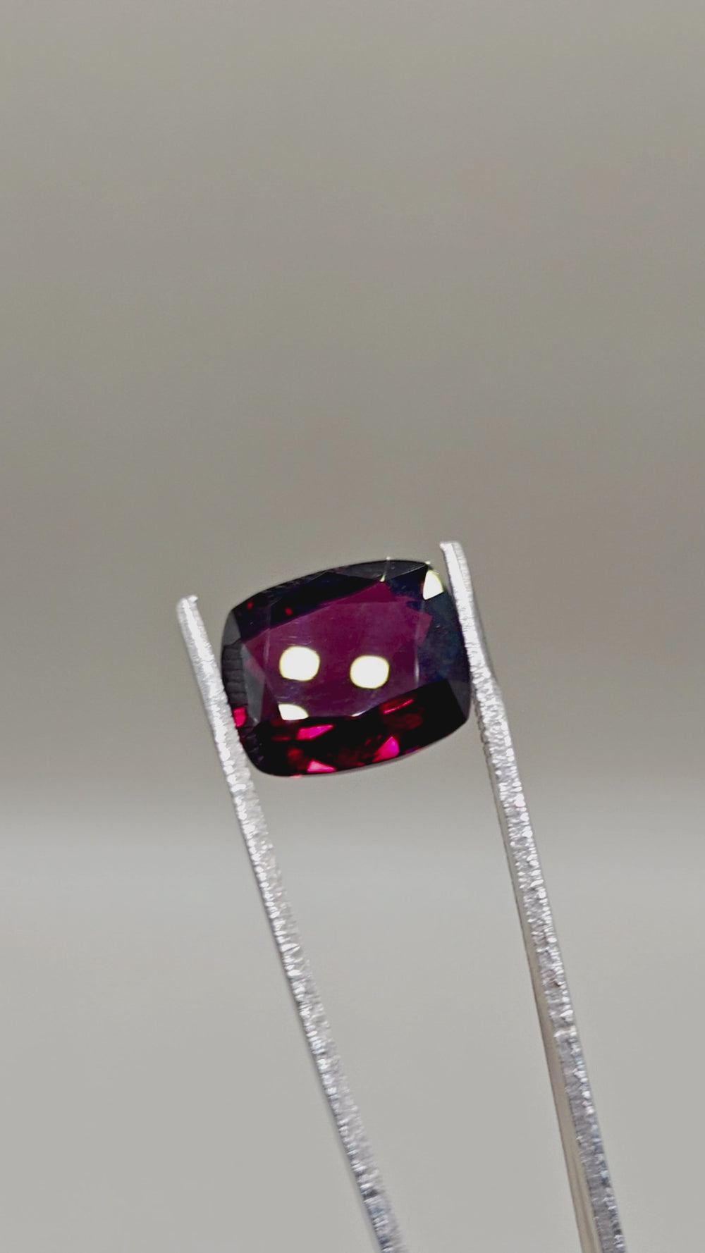 Natural Pyrope Almandine 14.76 ct Cushion – video