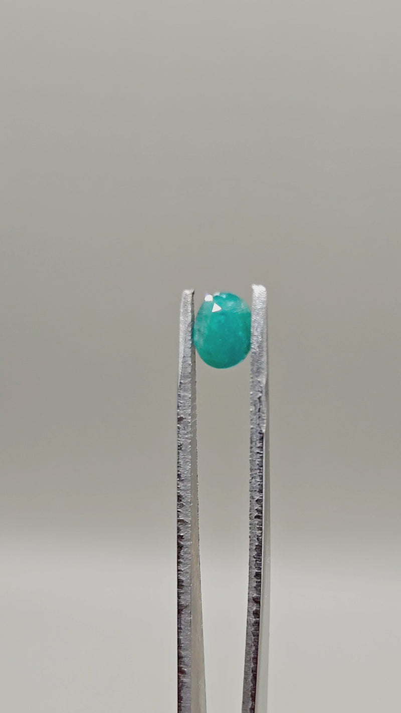 Natural Grandidierite 1.25 ct Oval – video