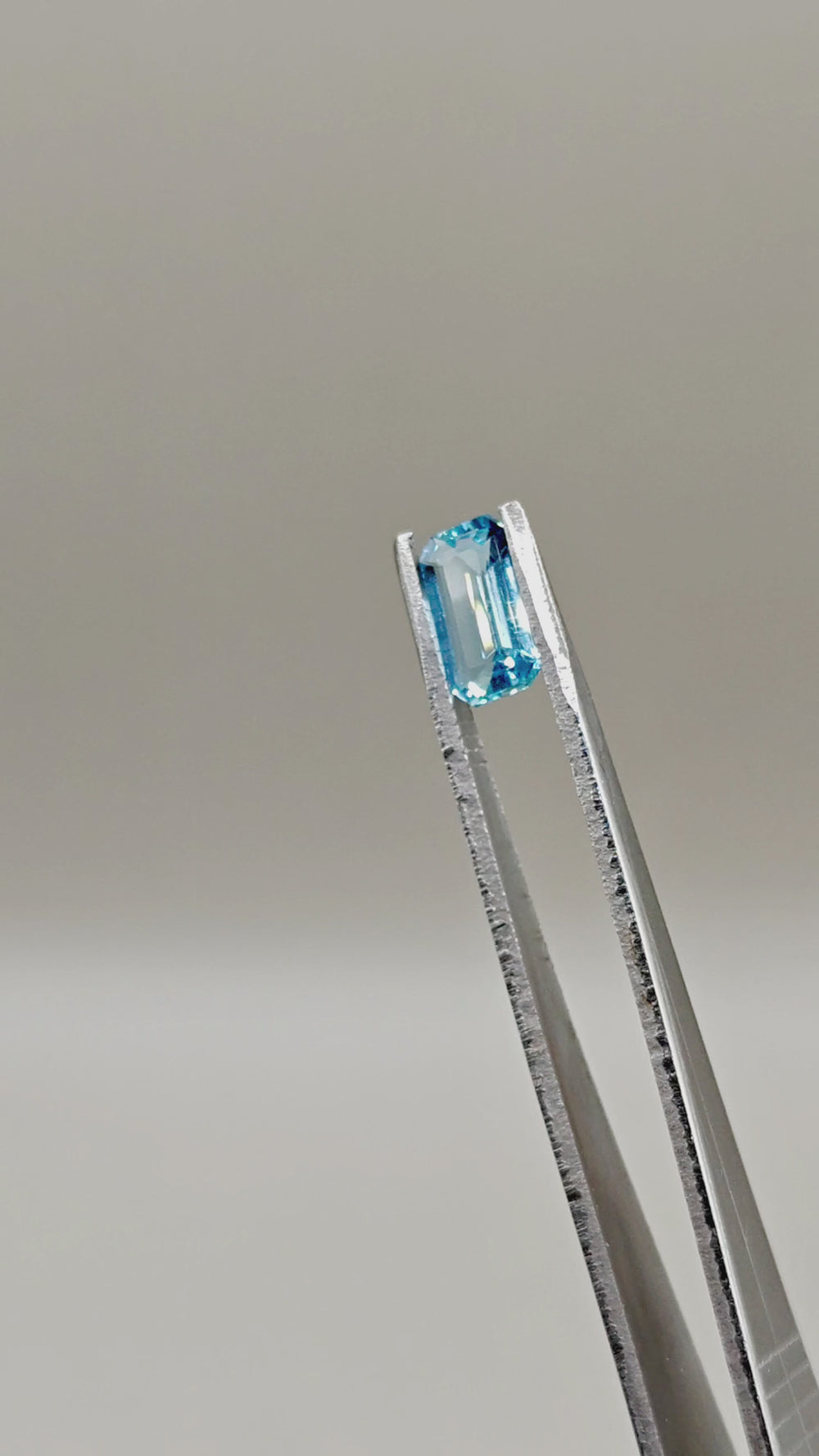 Natural Santa Maria Color Aquamarine 1.55 ct Octagonal – video