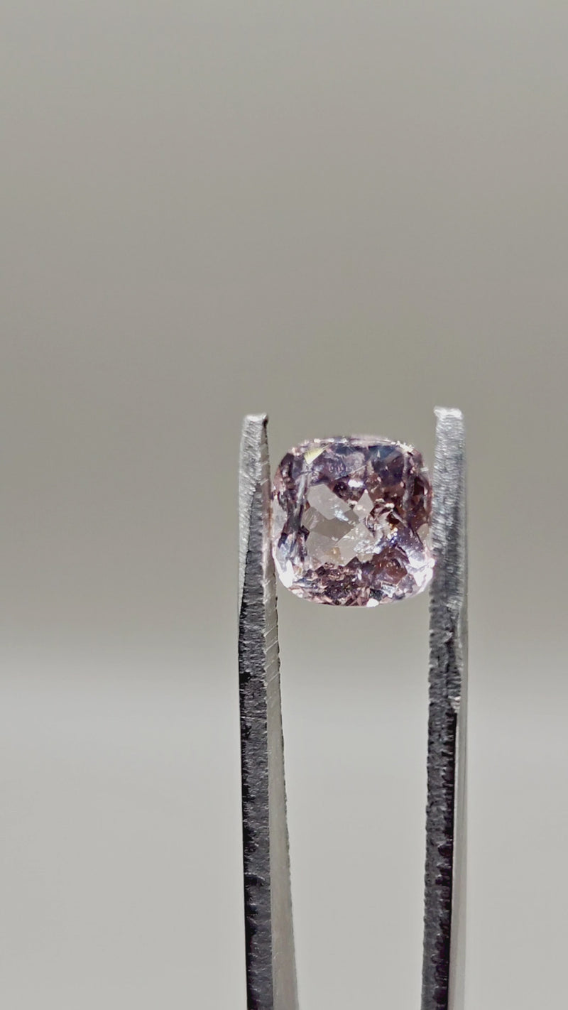 Natürlicher Topas — 3,06 ct — Kissenschliff