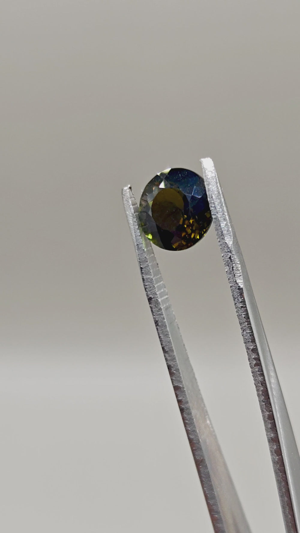 Natural Tourmaline 2.53 ct Round – video