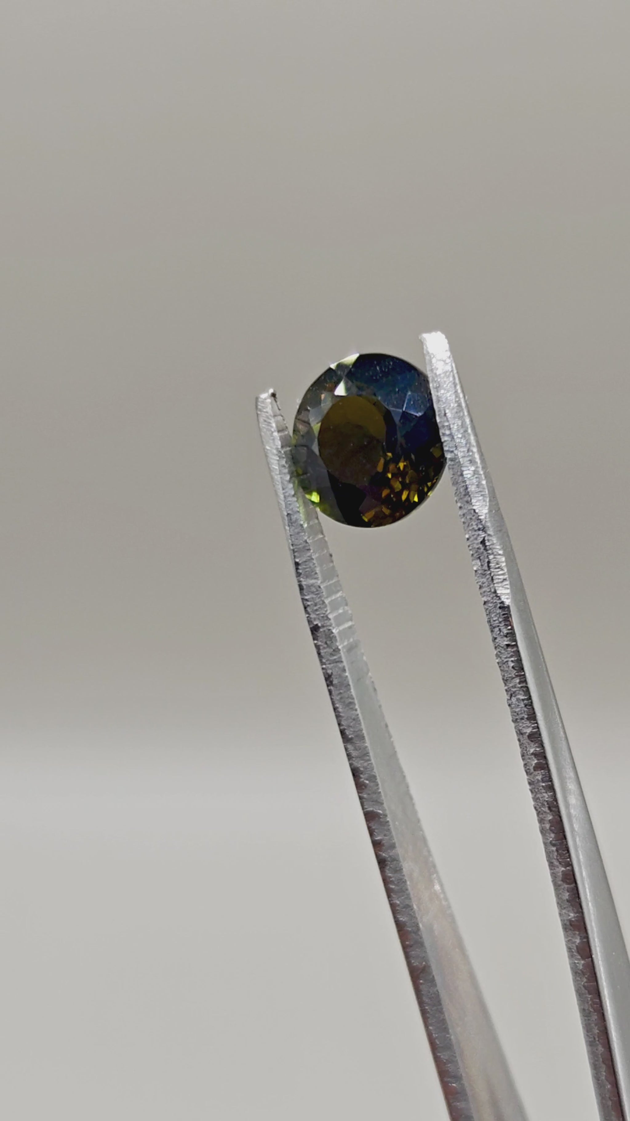Natural Tourmaline 2.53 ct Round – video