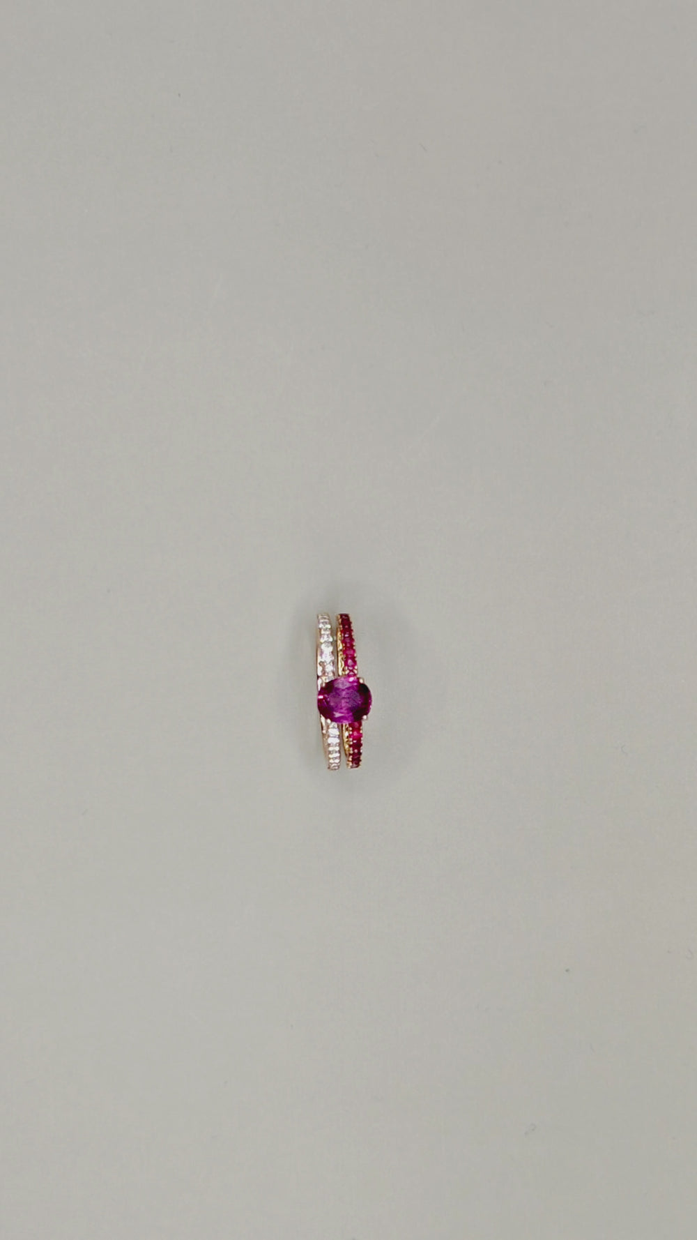 Valoria Ruby Ring – video 3