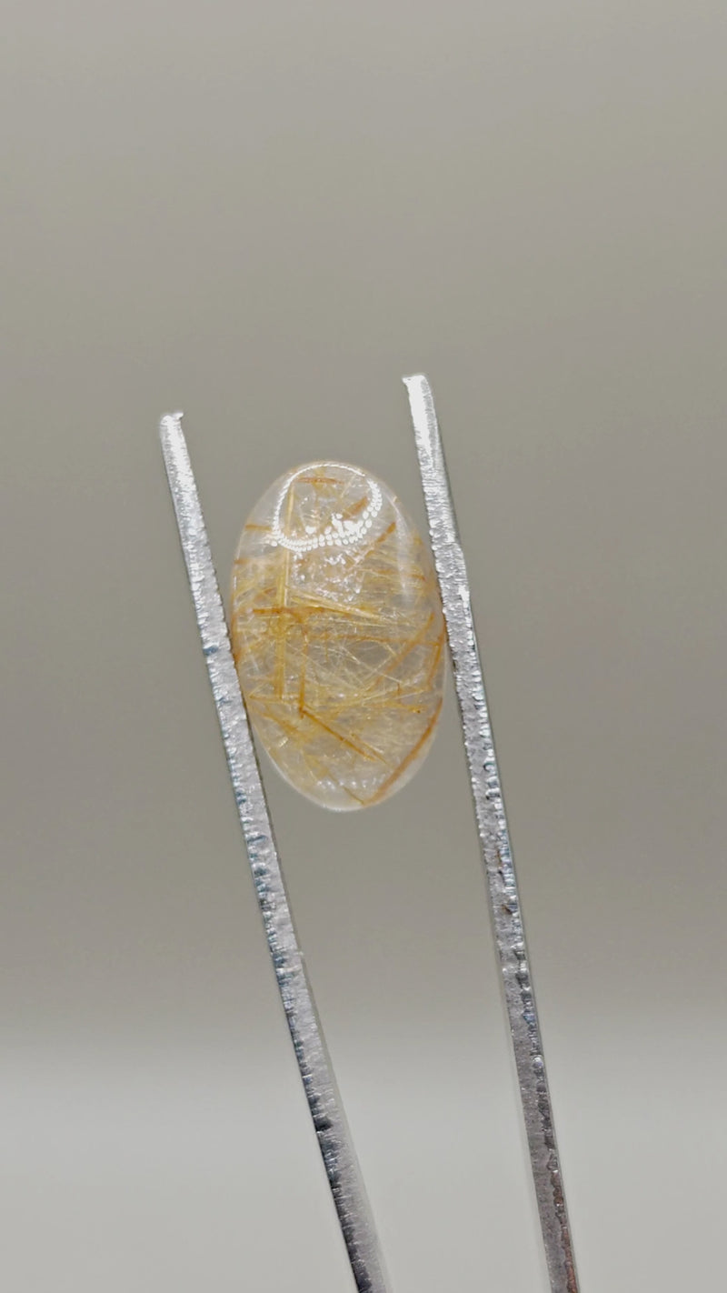 Cuarzo rutilado natural — 8,19 ct — Oval