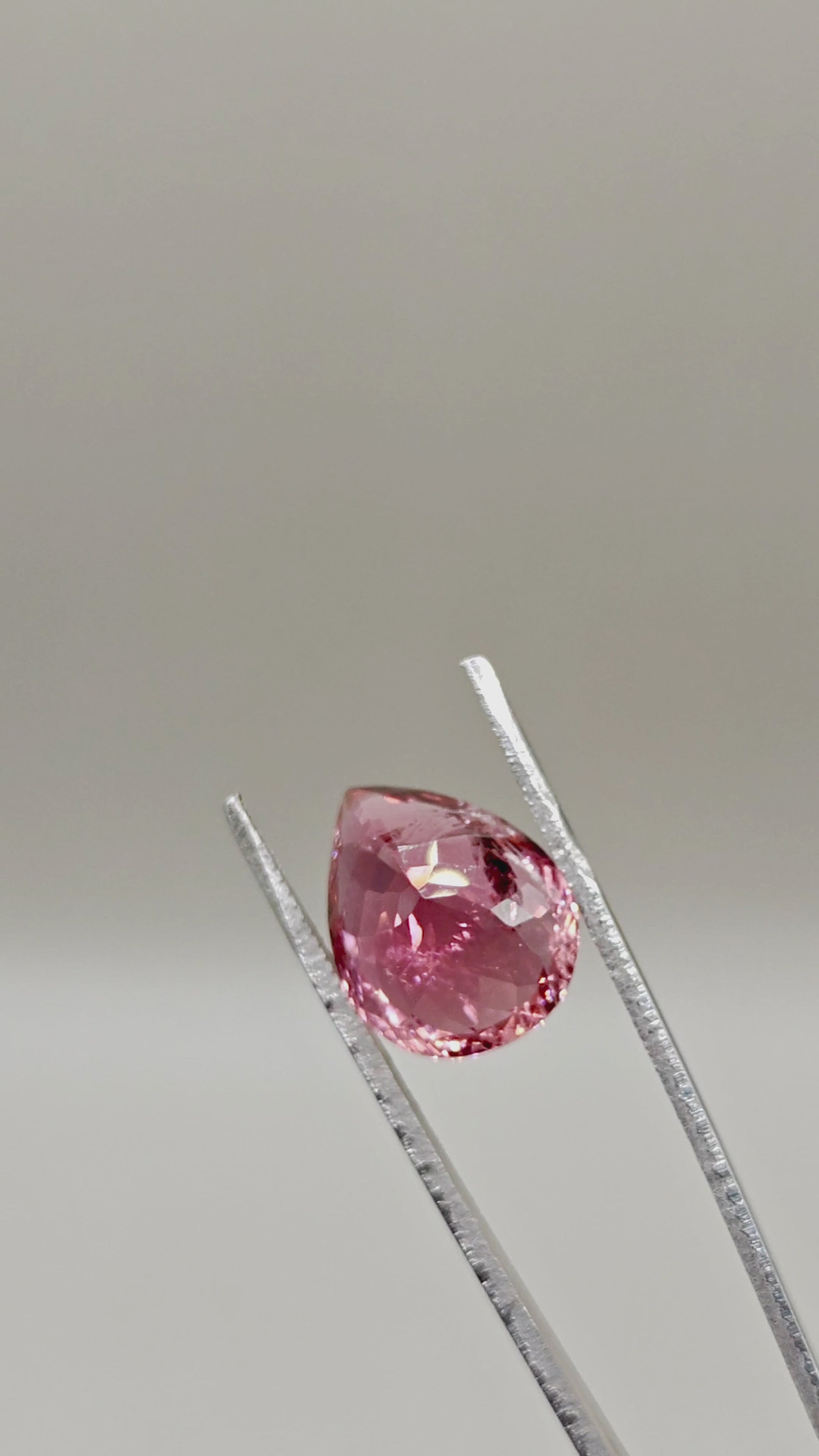 Natural Lotus Color Tourmaline 11.78 ct Pear – video 3